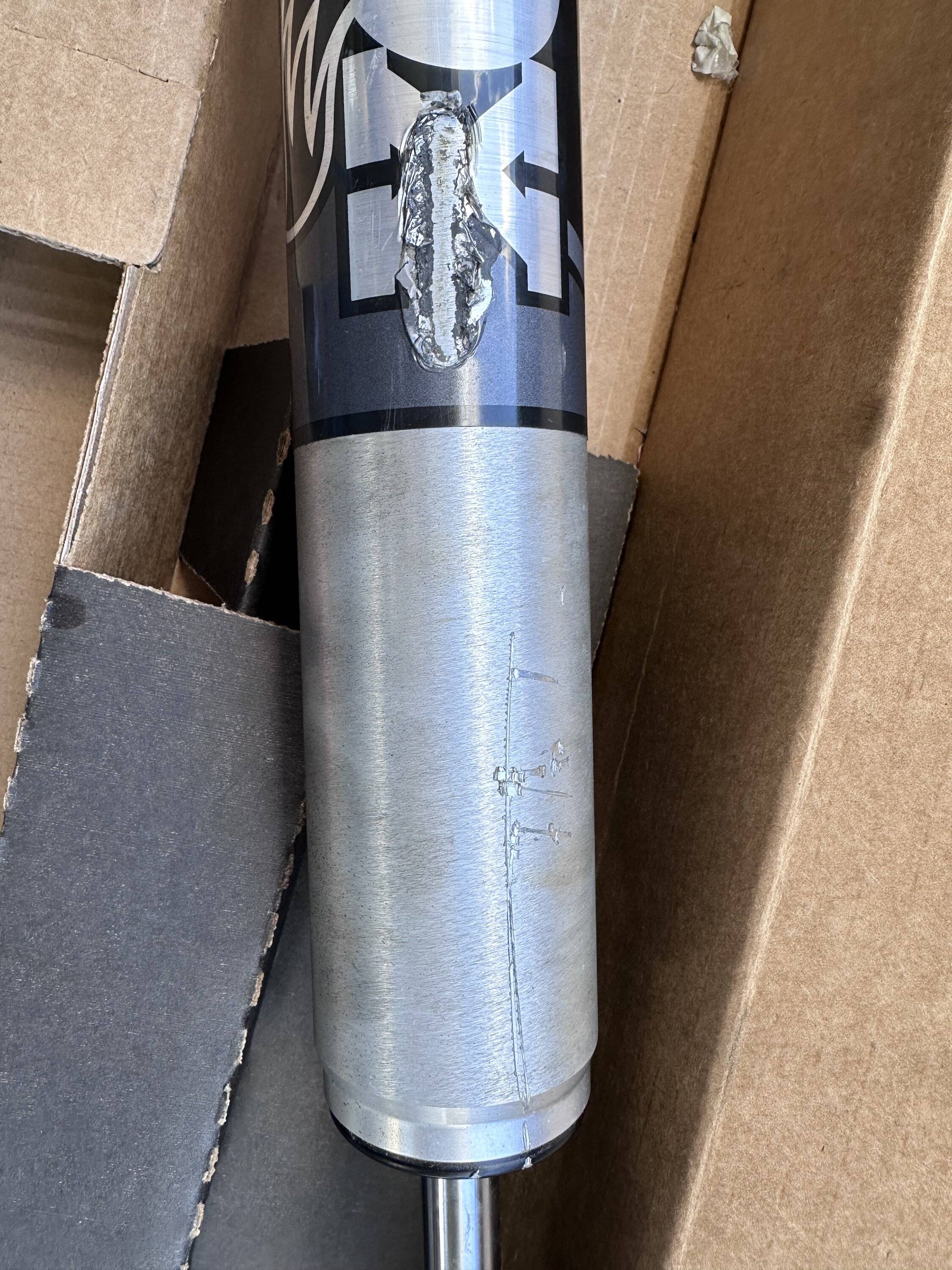 Jeep Gladiator Fox TS steering Stabilizer w/ Synergy Relocation Bolt IMG_2458