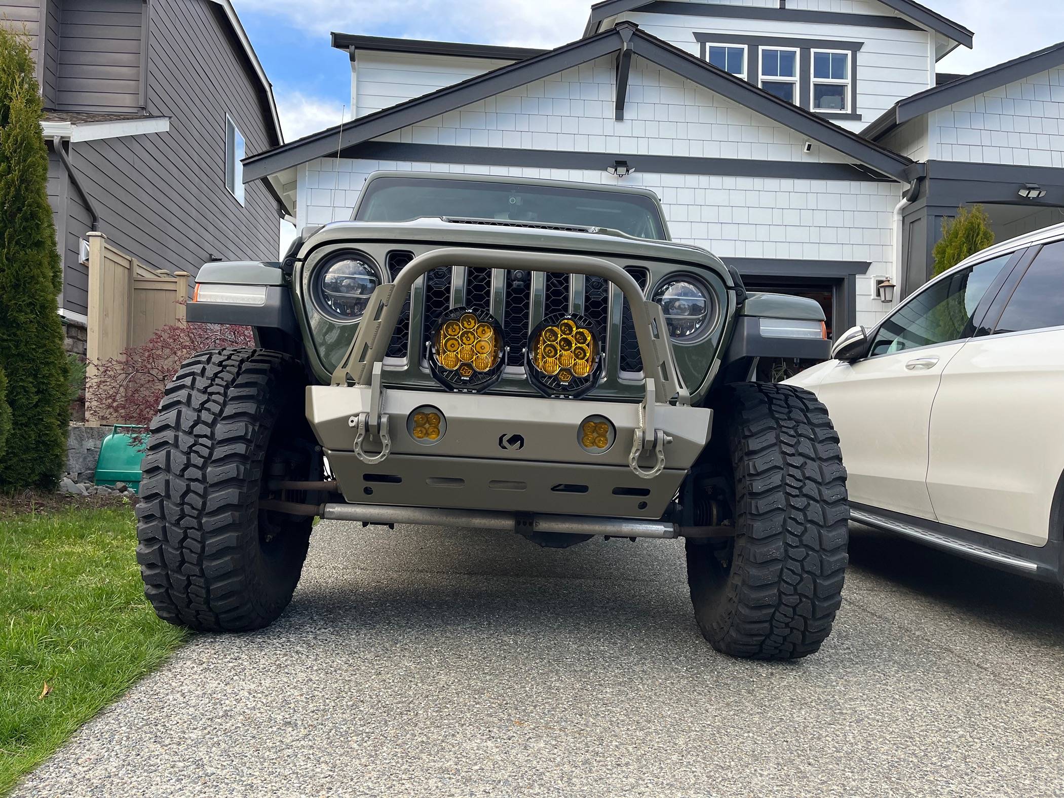 Jeep Gladiator Cavfab Rampage Bumper & Skidplate Installed! IMG_6045