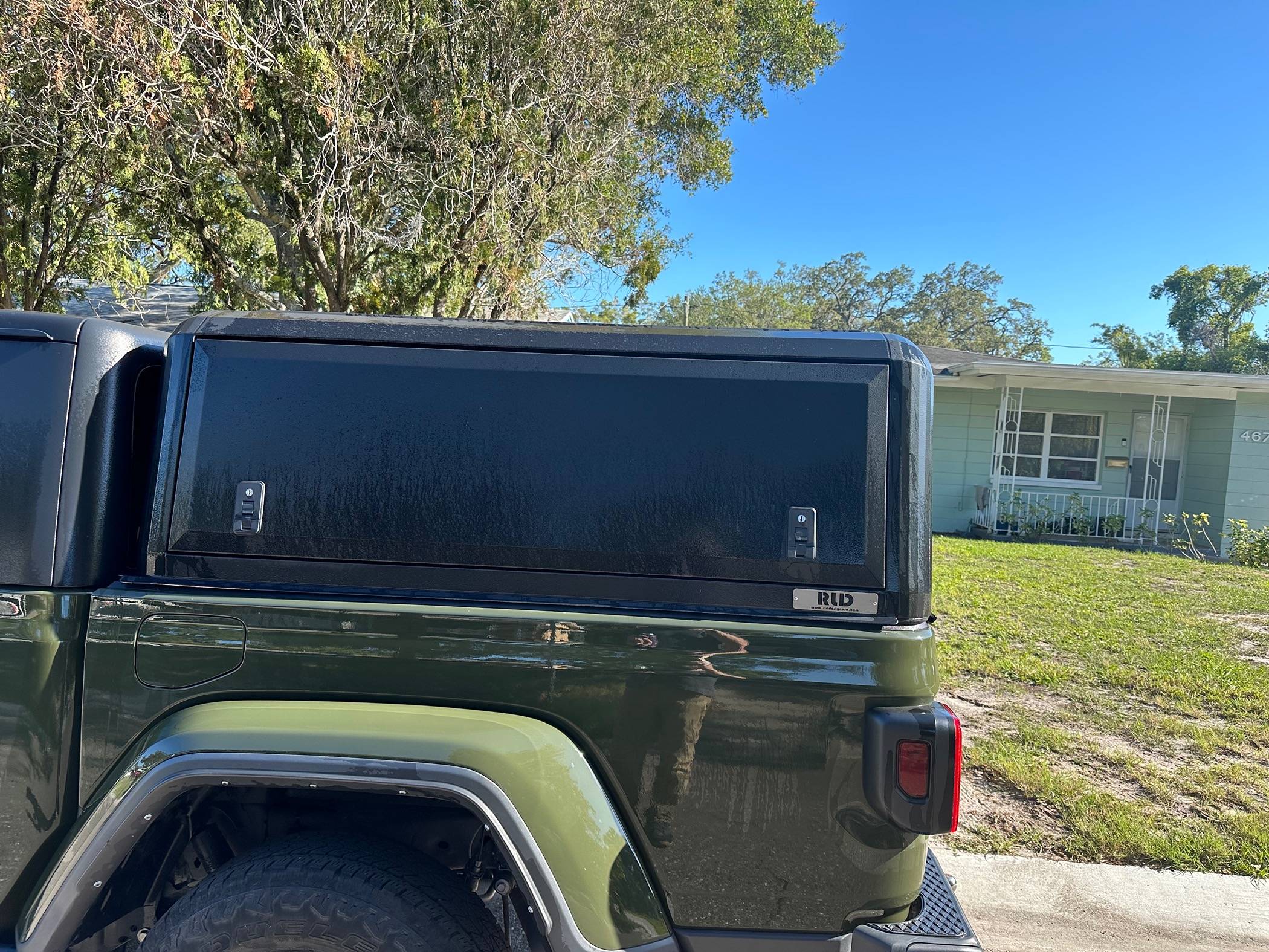 Jeep Gladiator FS/ RLD topper $2,250 obo IMG_1378