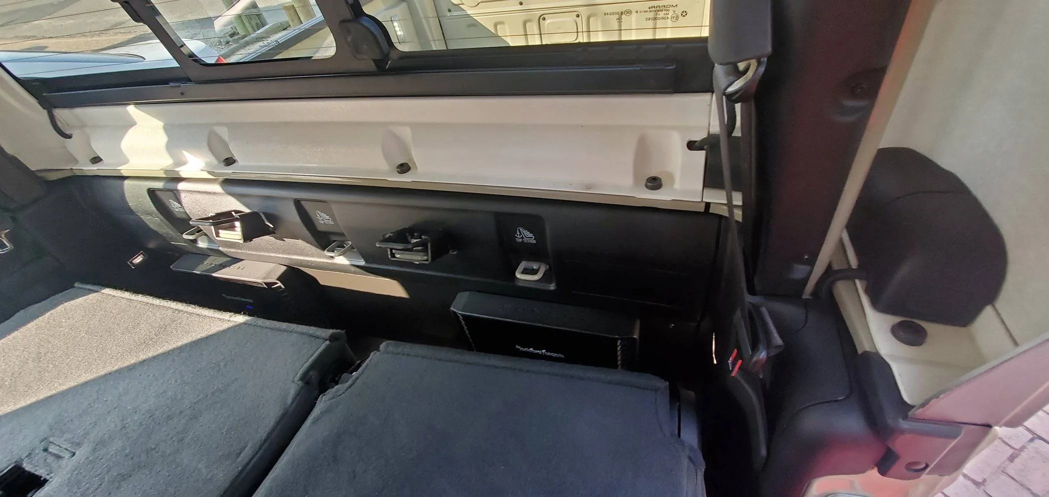 Jeep Gladiator Stereo upgrade JT5