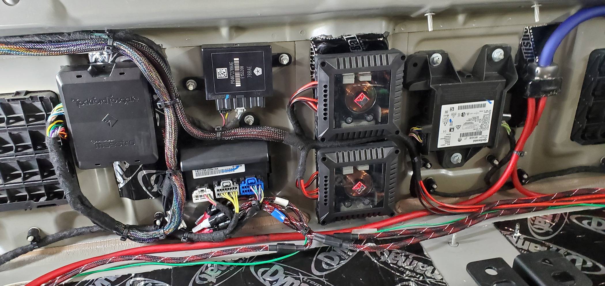 Jeep Gladiator Stereo upgrade JT1