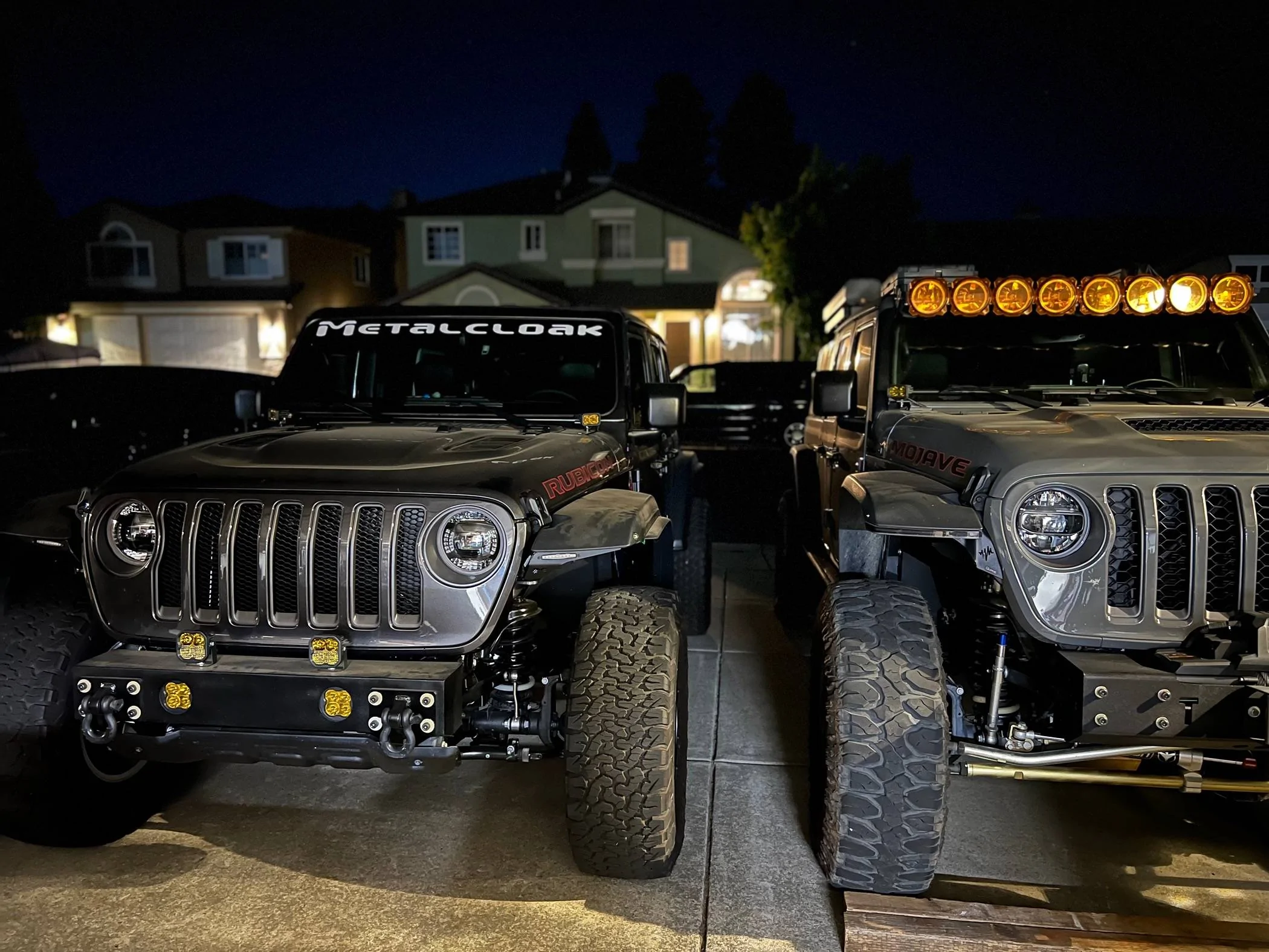 Jeep Gladiator Oracle flush mounts finally went out. What should I do…… IMG_4851