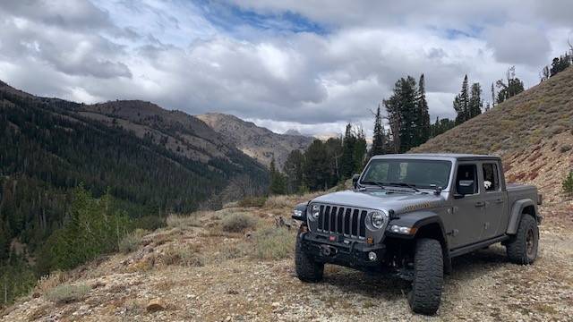 Jeep Gladiator Sport S Capability jt8