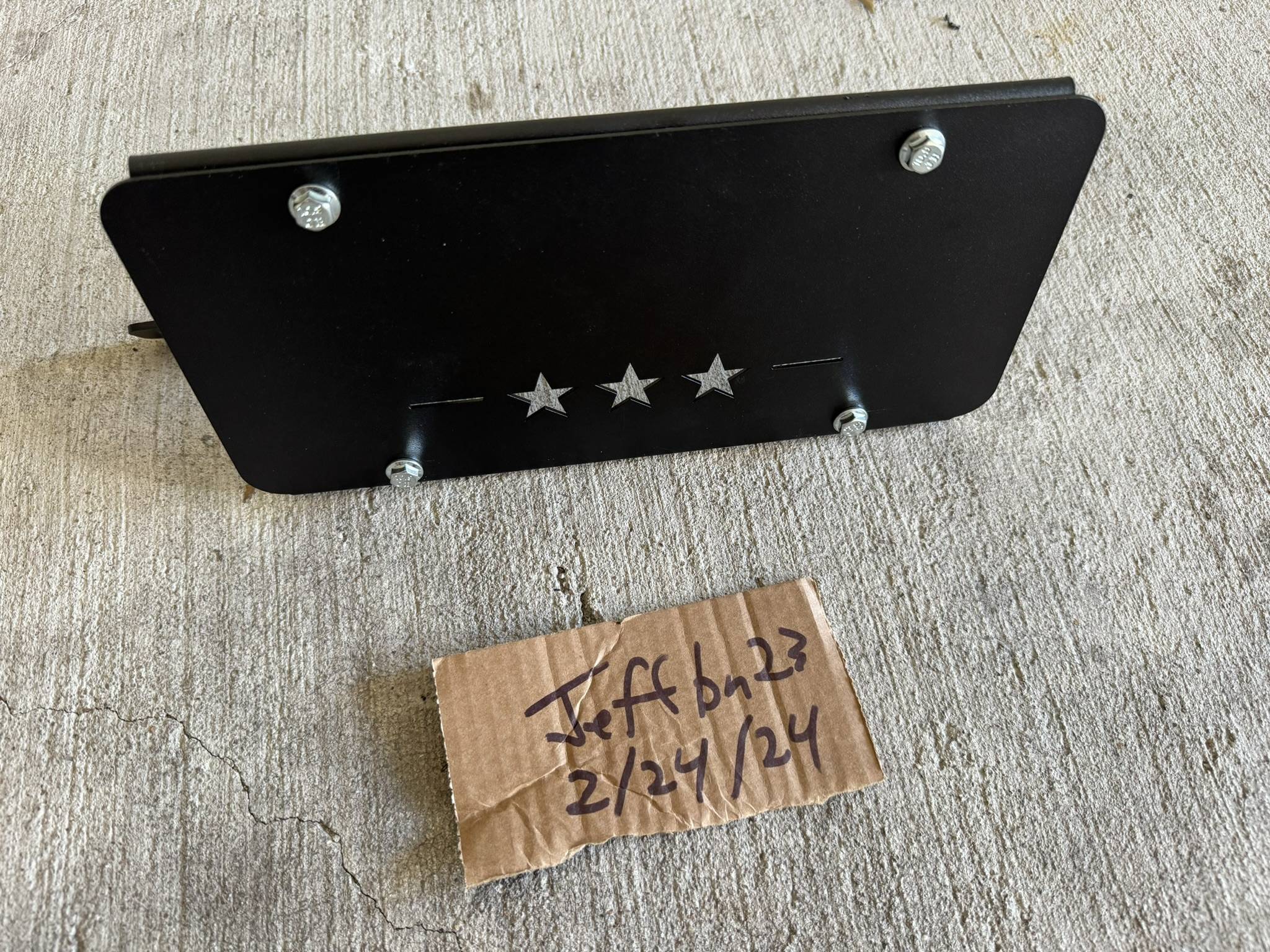 Jeep Gladiator FS: Maximus Stealth Front License Plate Bracket IMG_1374.JPEG