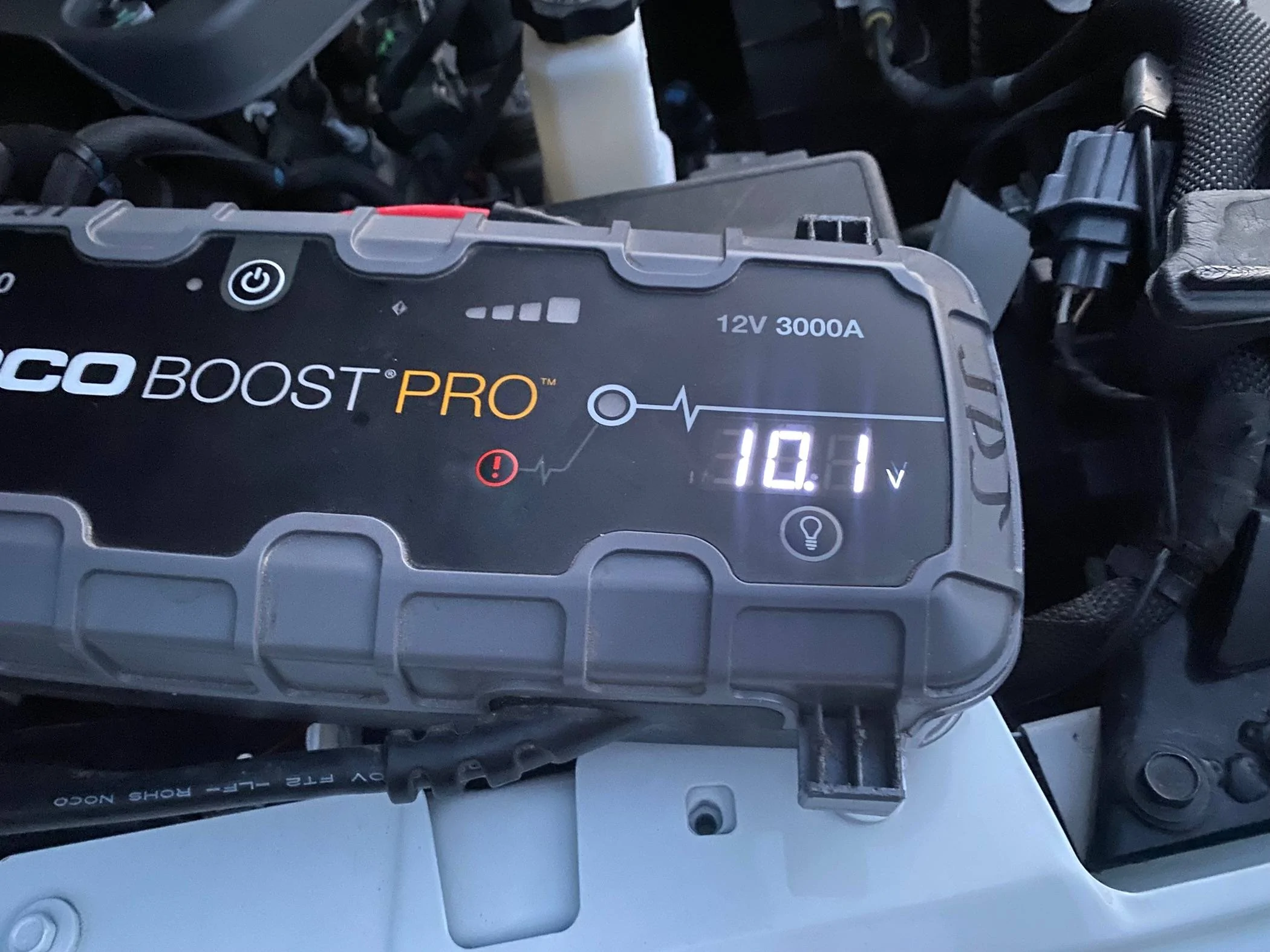Jeep Gladiator Possible battery issue? IMG_2615