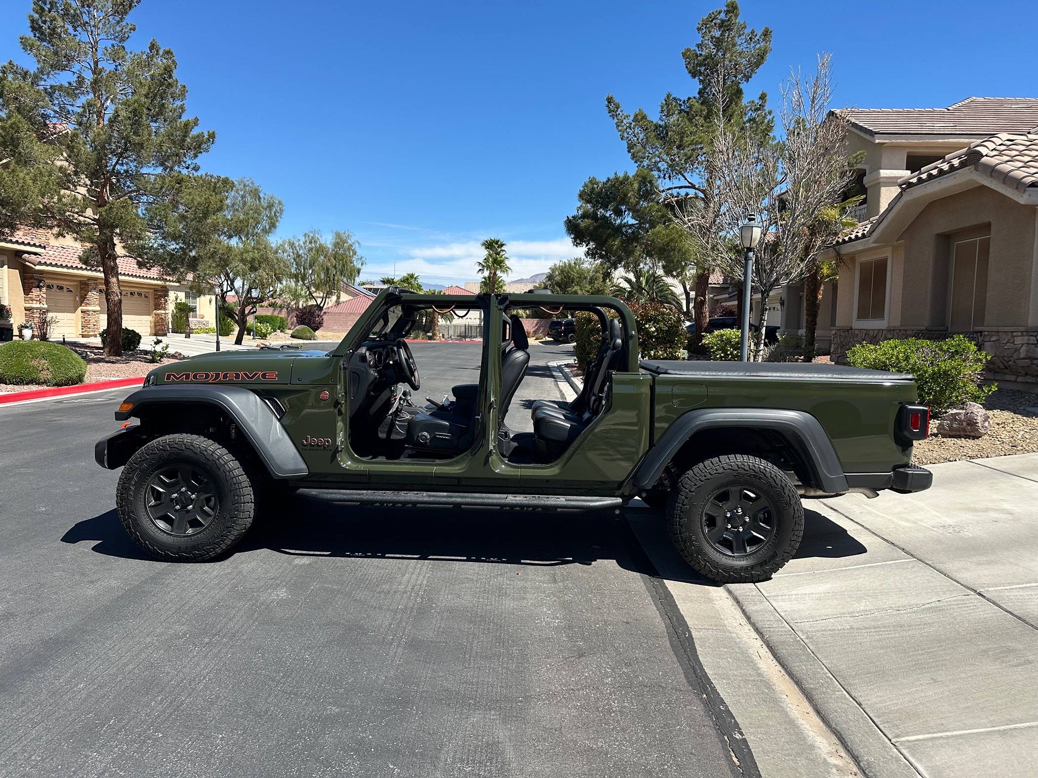 Jeep Gladiator SARGE GREEN Gladiator club IMG_1690