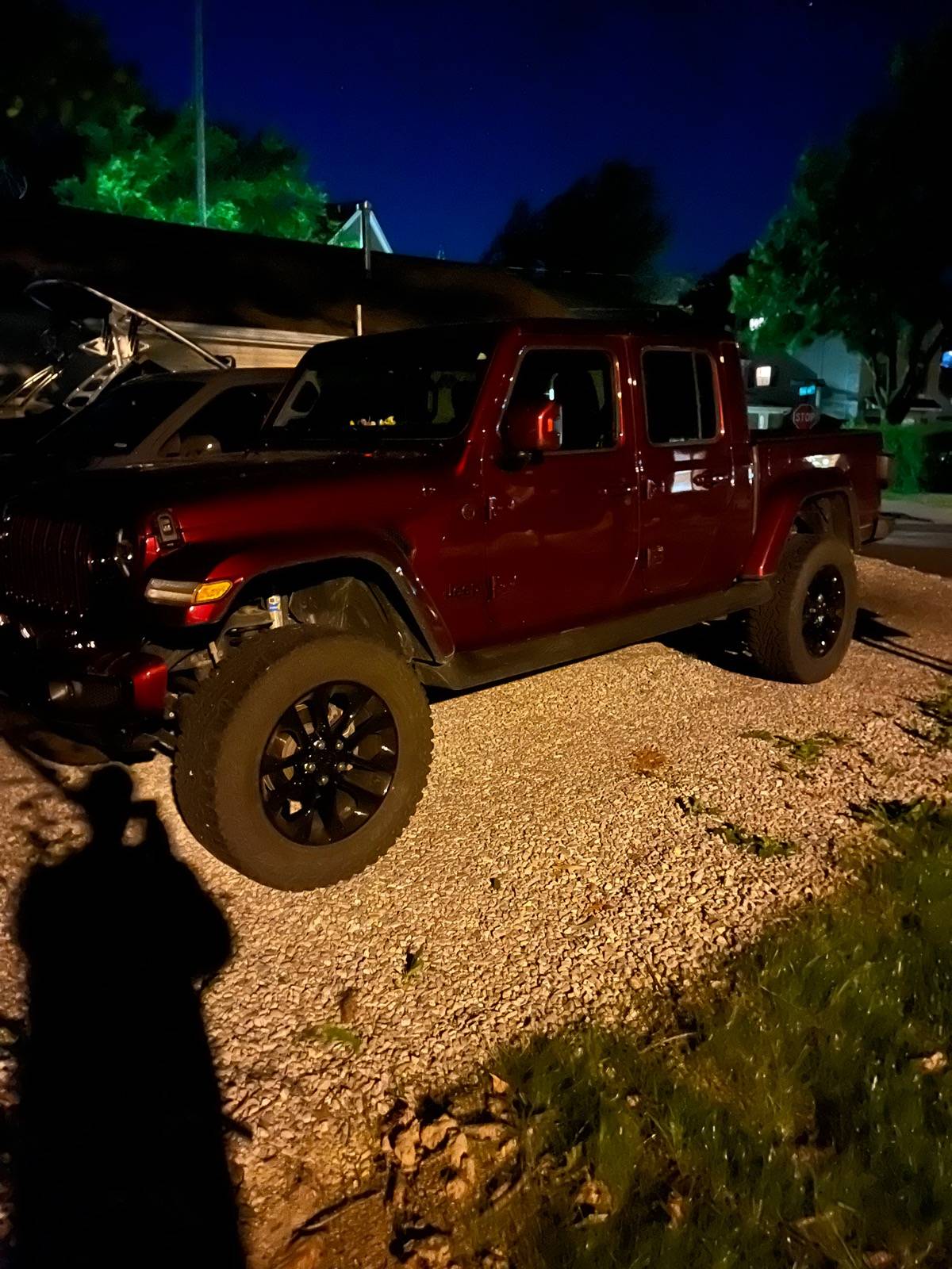 Jeep Gladiator 2024 Gladiator NightHawk Package announced to coincide with total solar eclipse IMG_0268