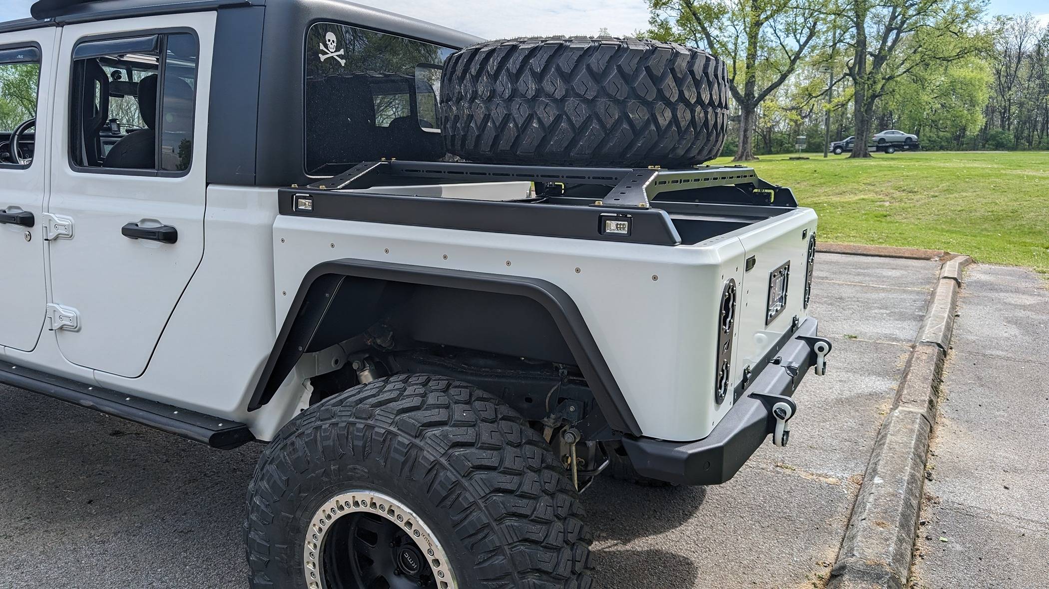 Jeep Gladiator BRIGHT WHITE Gladiator JT Club PXL_20240407_194130357