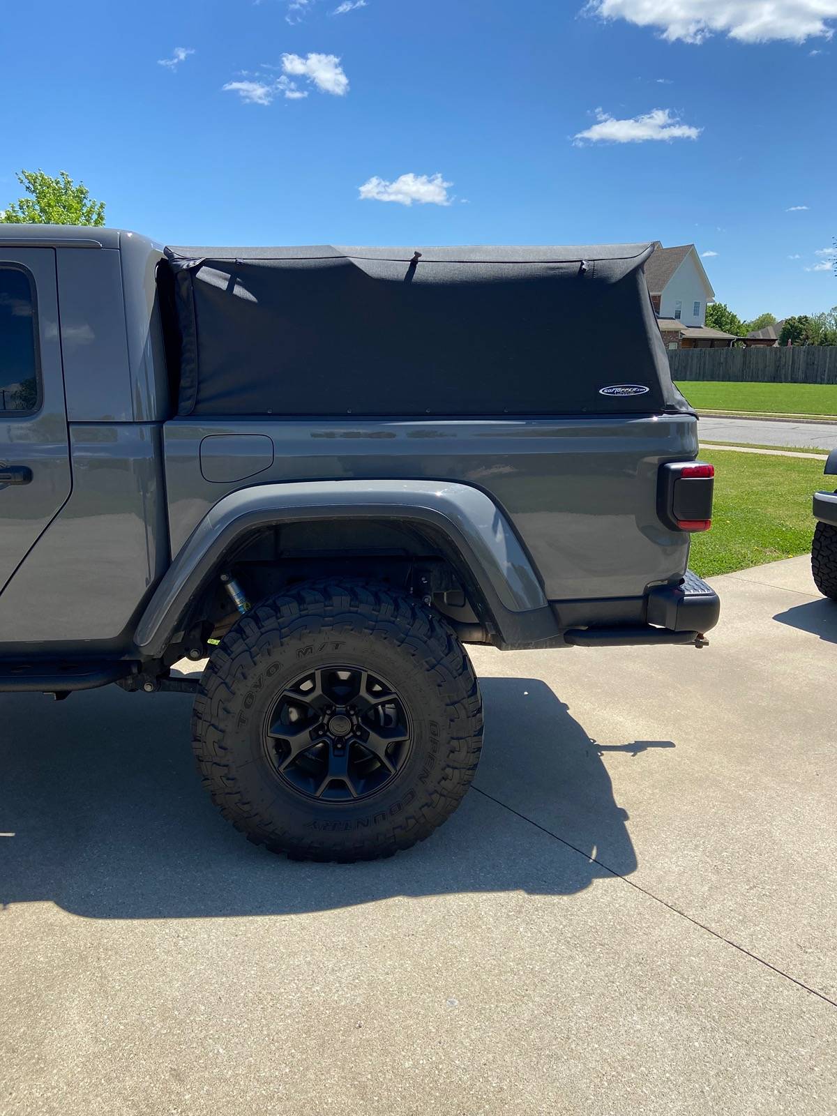 Jeep Gladiator Softopper - 6 mo old IMG_7571