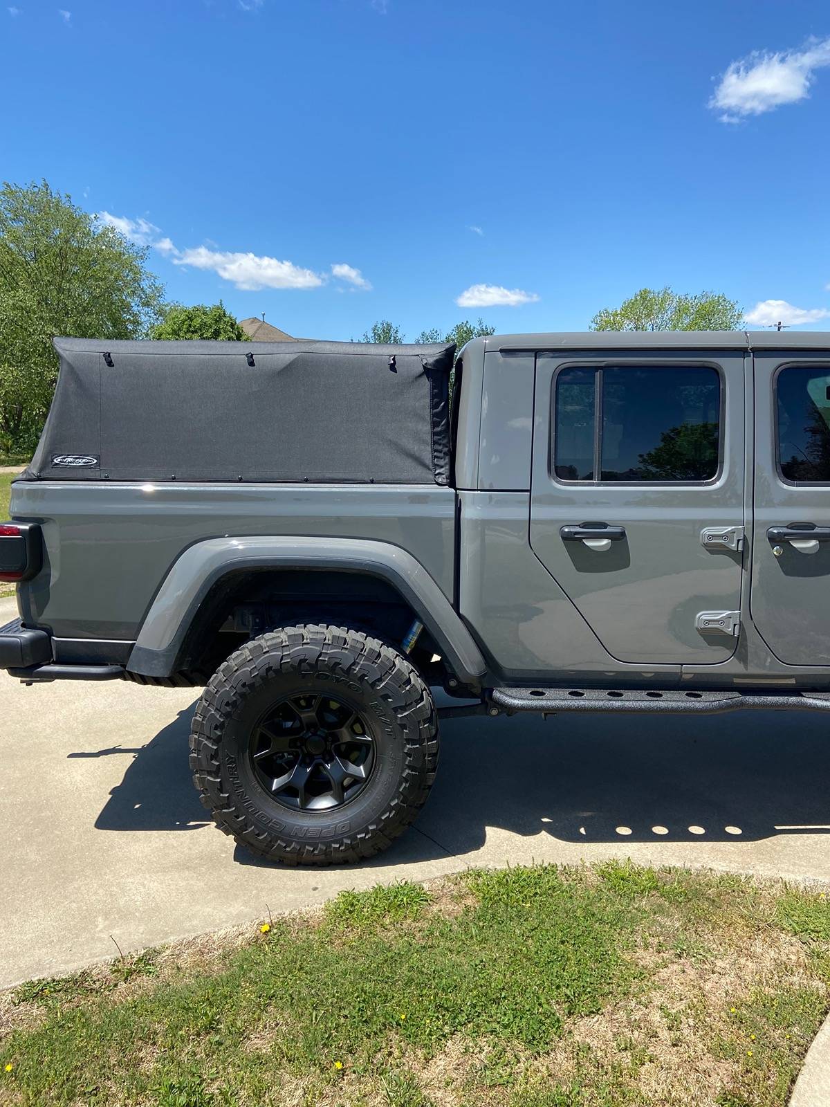 Jeep Gladiator Softopper - 6 mo old IMG_7570