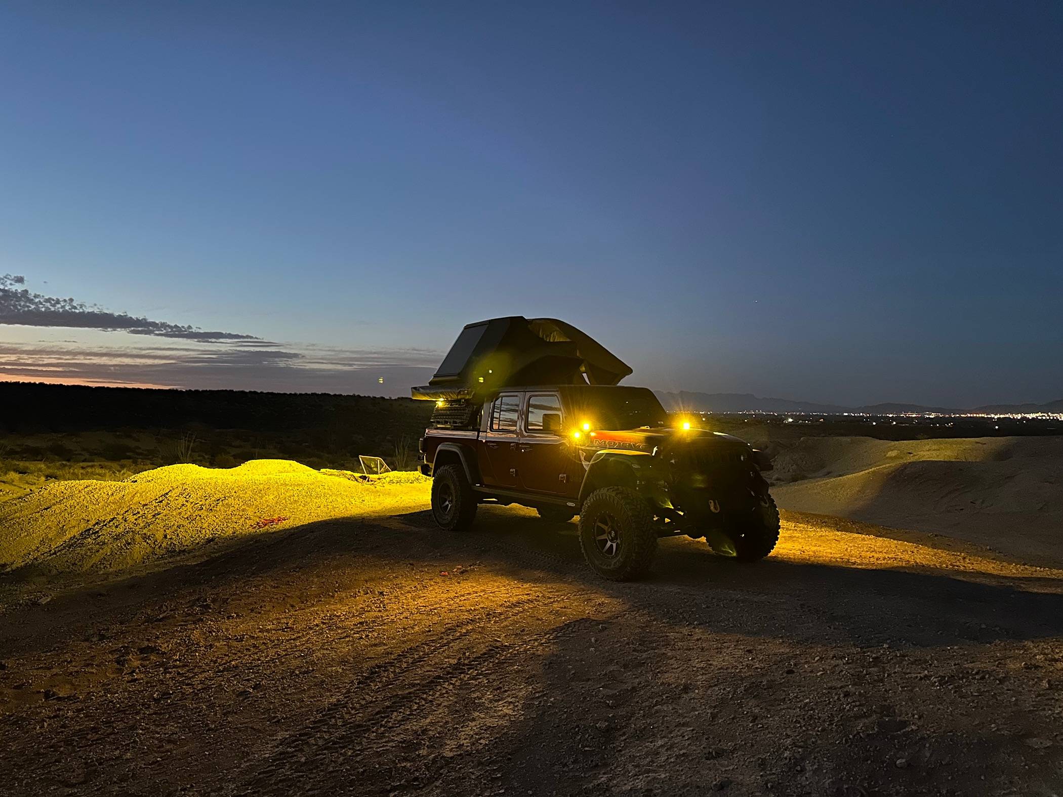 Jeep Gladiator Who's done Area Lighting with a Rack, RTT, & Awning Set Up?? Pics or Ideas please! IMG_7579
