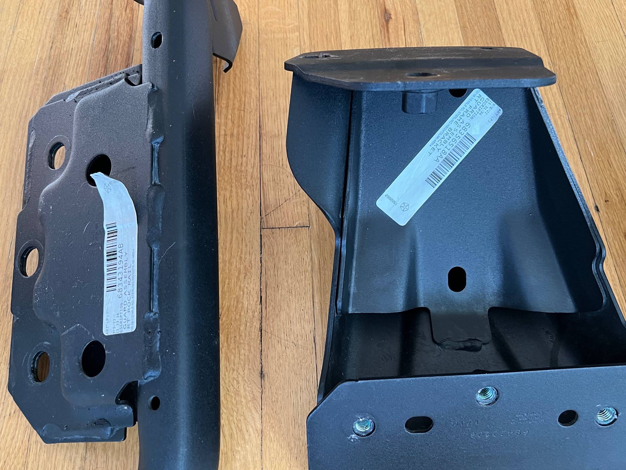 Jeep Gladiator Rear Bed Sliders & Bumper…. IMG_9829