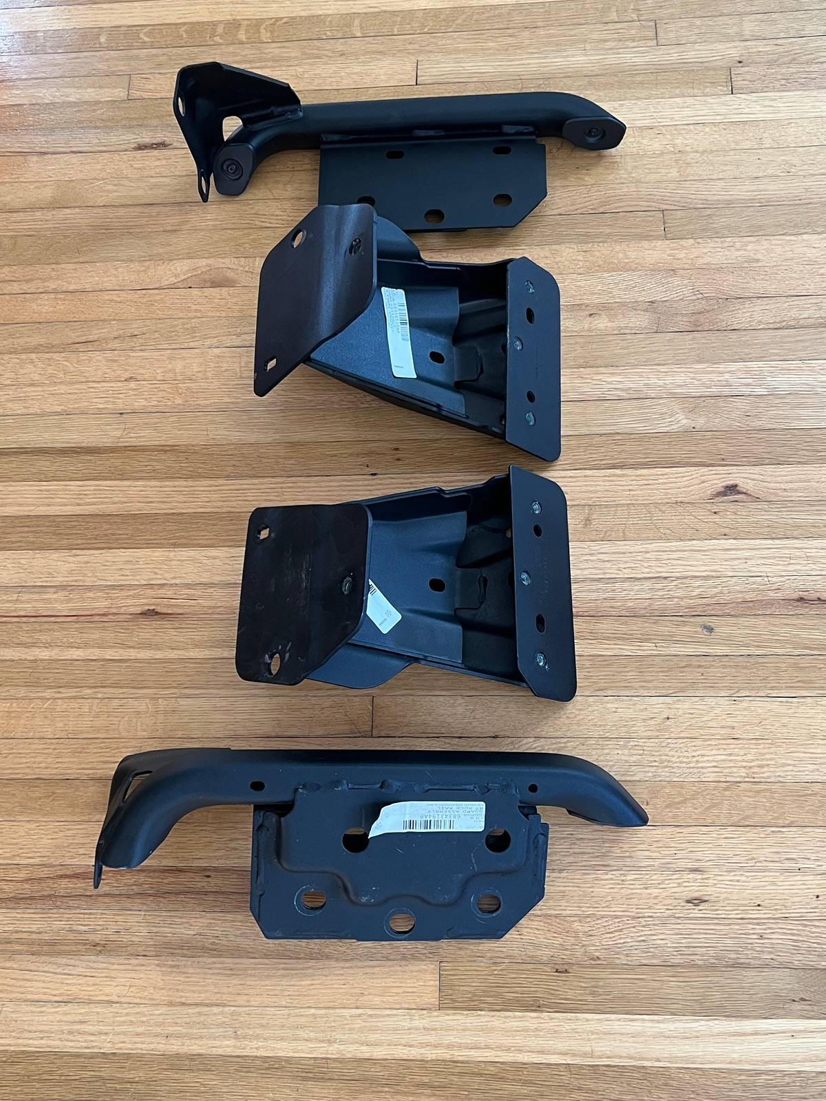 Jeep Gladiator Rear Bed Sliders & Bumper…. IMG_9828