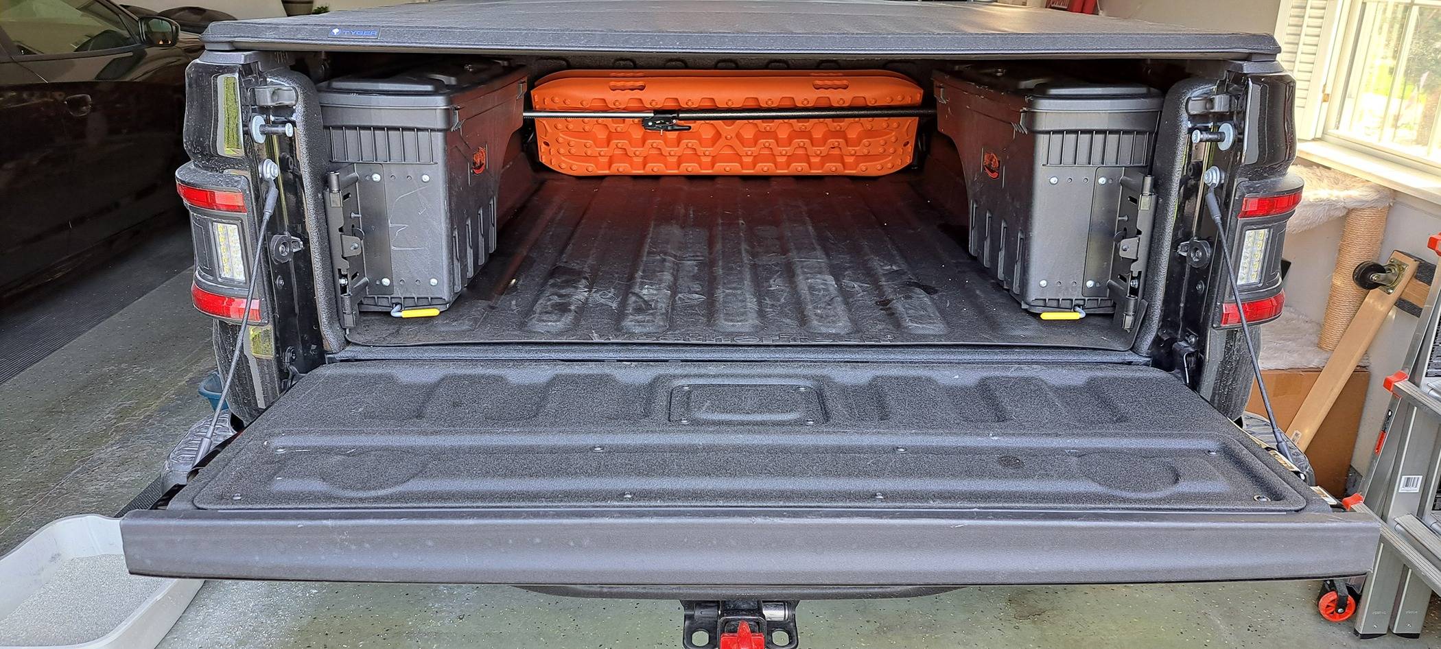 Jeep Gladiator Drop in bedliners 20240414_093652