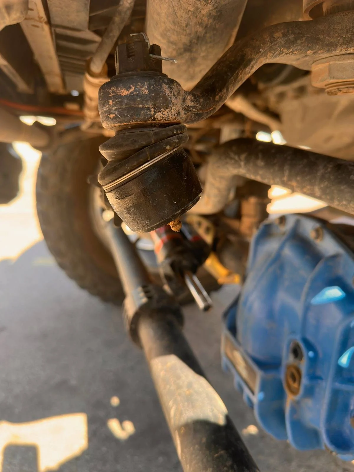 Jeep Gladiator Weird angle of drag link end IMG_6016