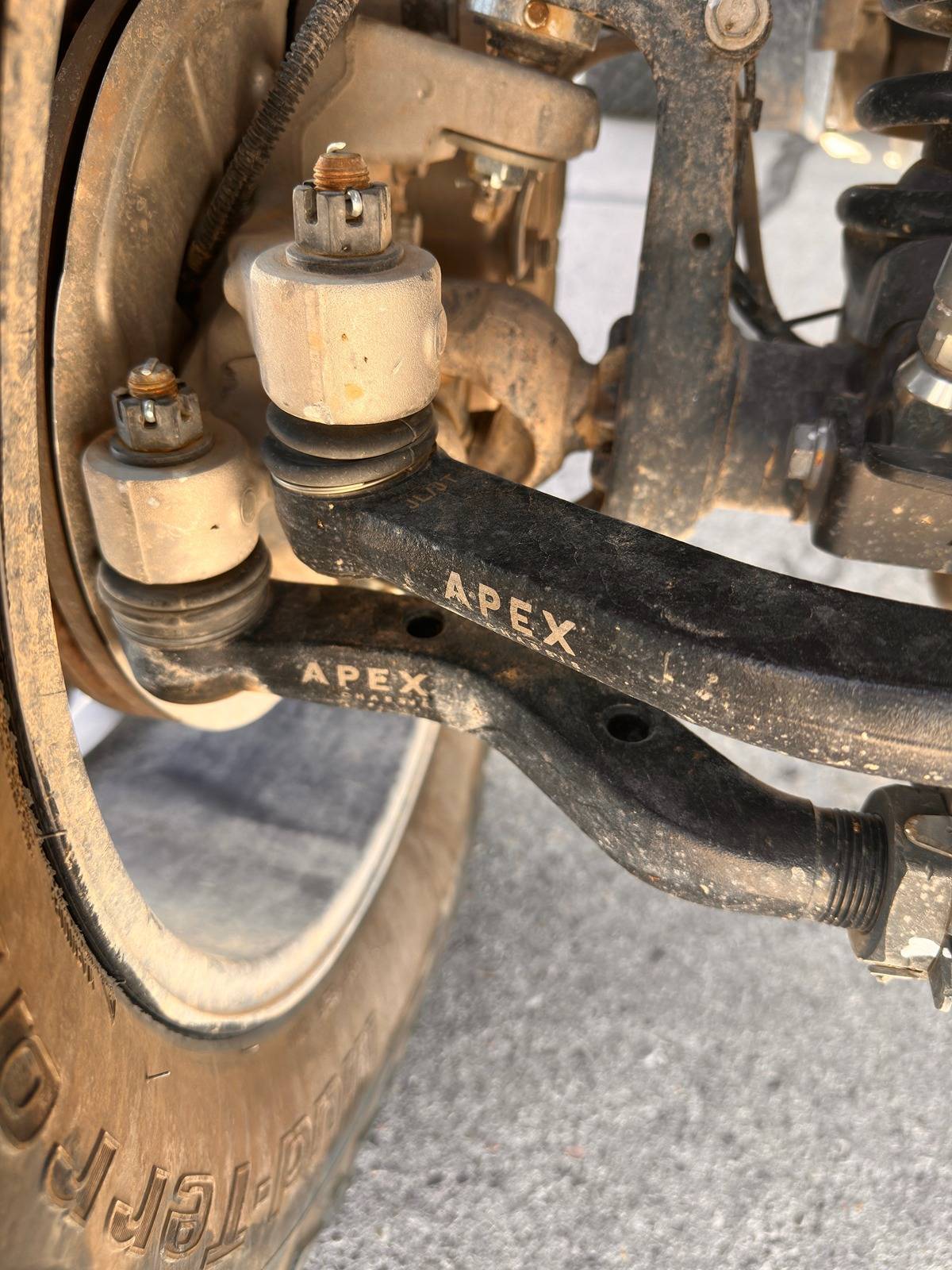 Jeep Gladiator Weird angle of drag link end IMG_6017.JPG