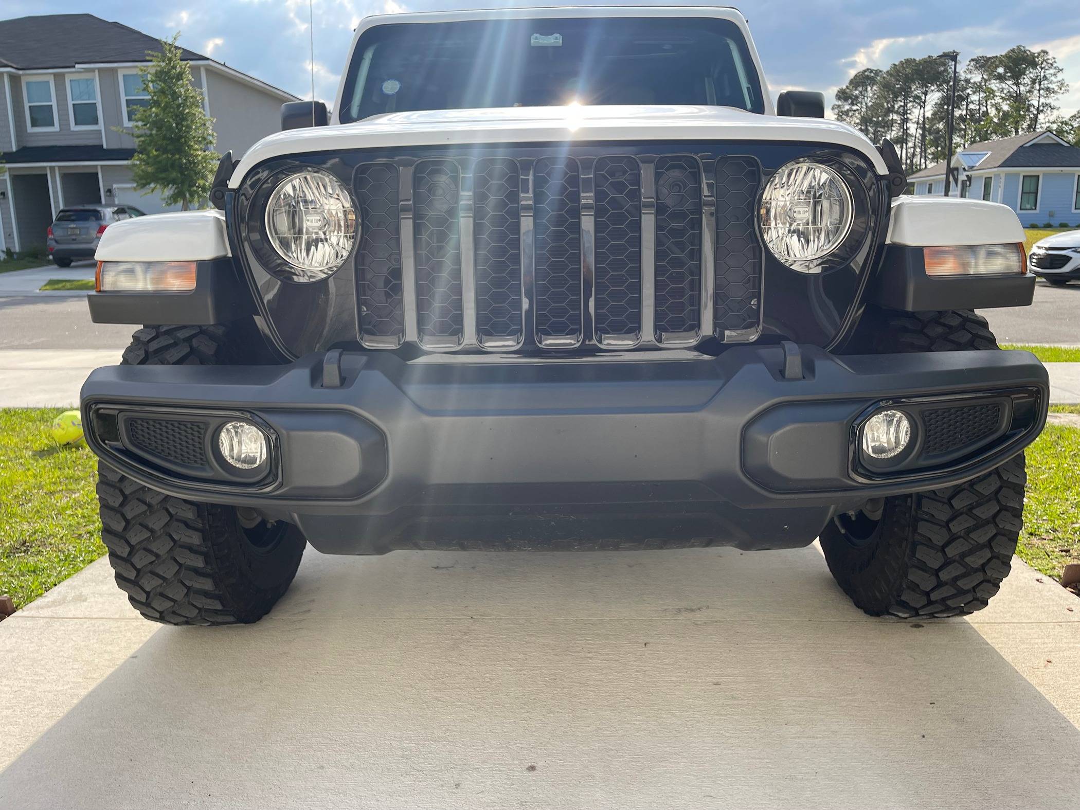 Jeep Gladiator 2022 Gladiator Willy’s, ~25k miles, $34,500obo Exterior Front Straight