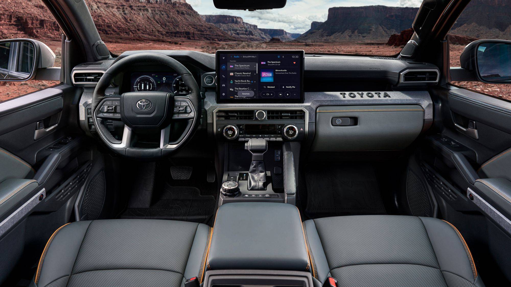 Jeep Gladiator The Replacement Theory TAC_MY24_0019_V001_r03IswlMTN_Ku55jdUnudgT80bii7QF5zdq47TY2B