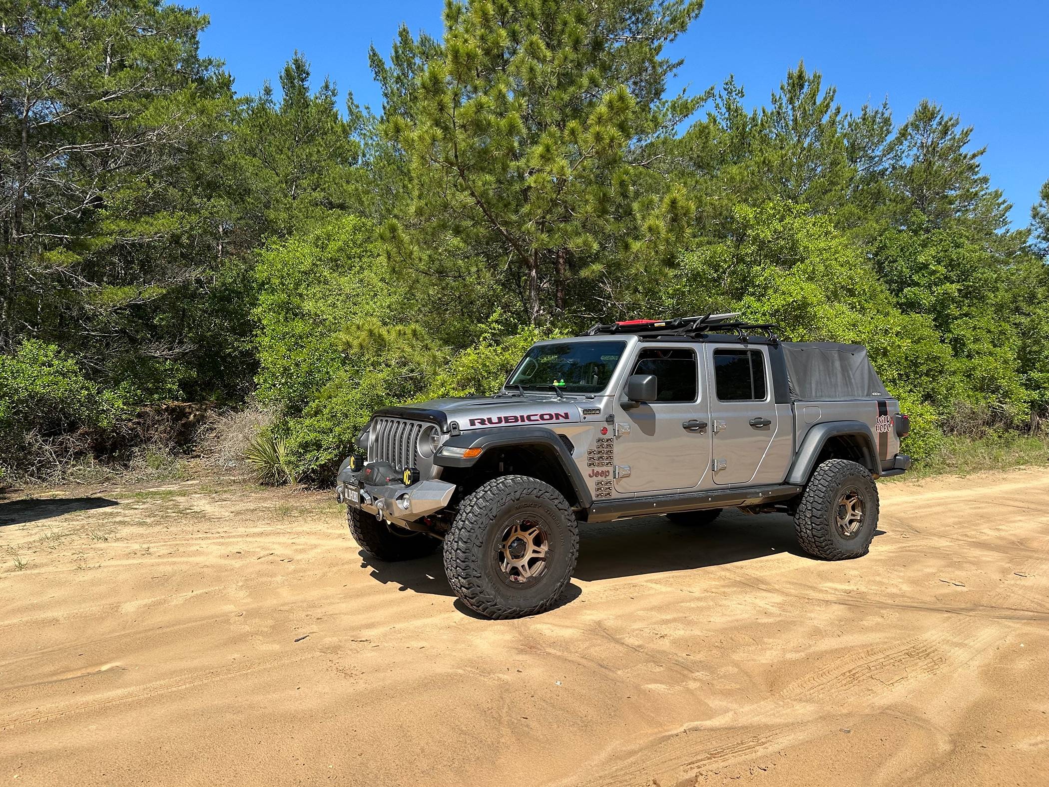 Jeep Gladiator Bronze wheels IMG_8721