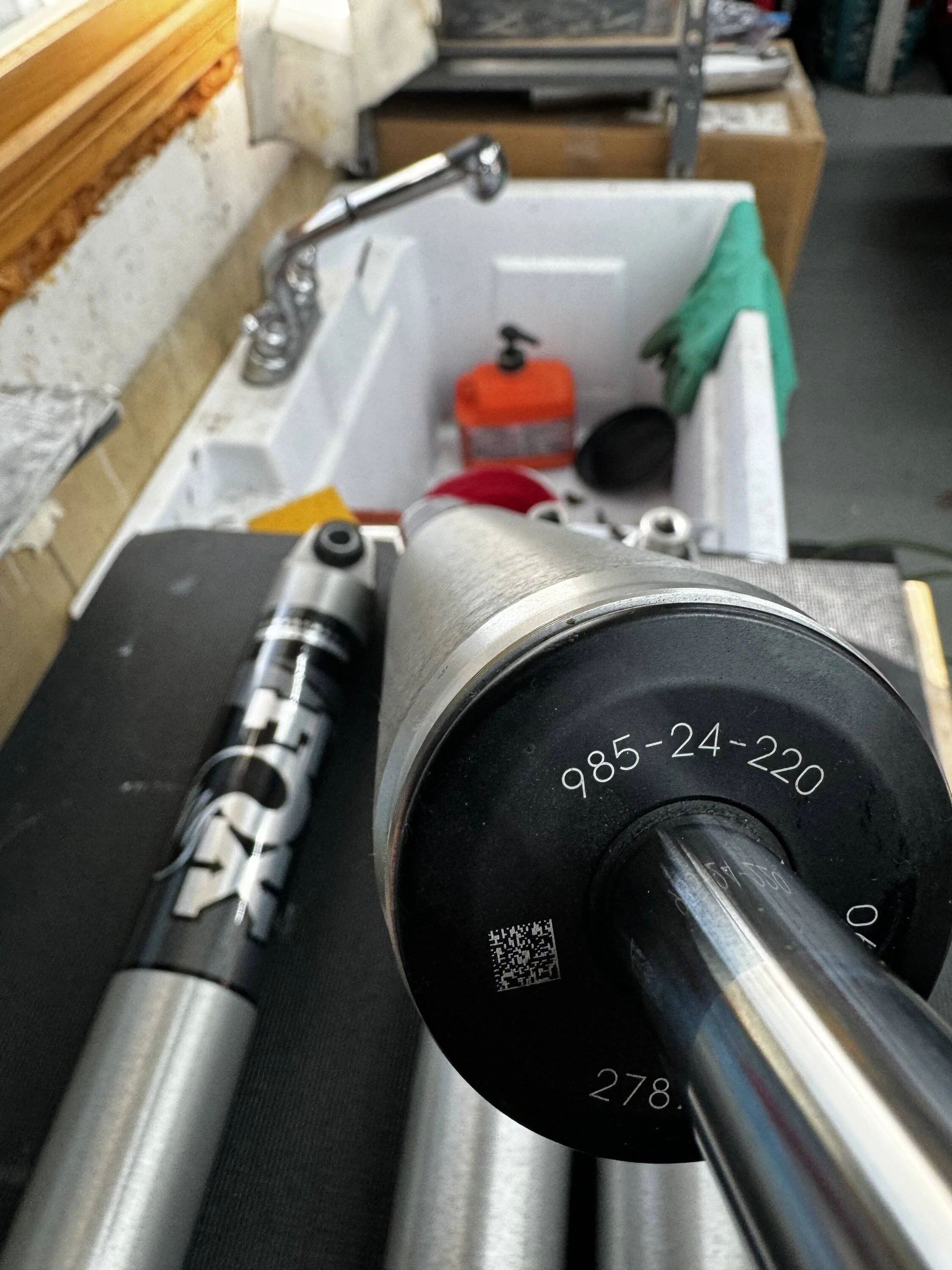 Jeep Gladiator Jeep JT Gladiator 2’ to 3” FOX PERFORMANCE SERIES 2.0 IFP SHOCKS IMG_0963