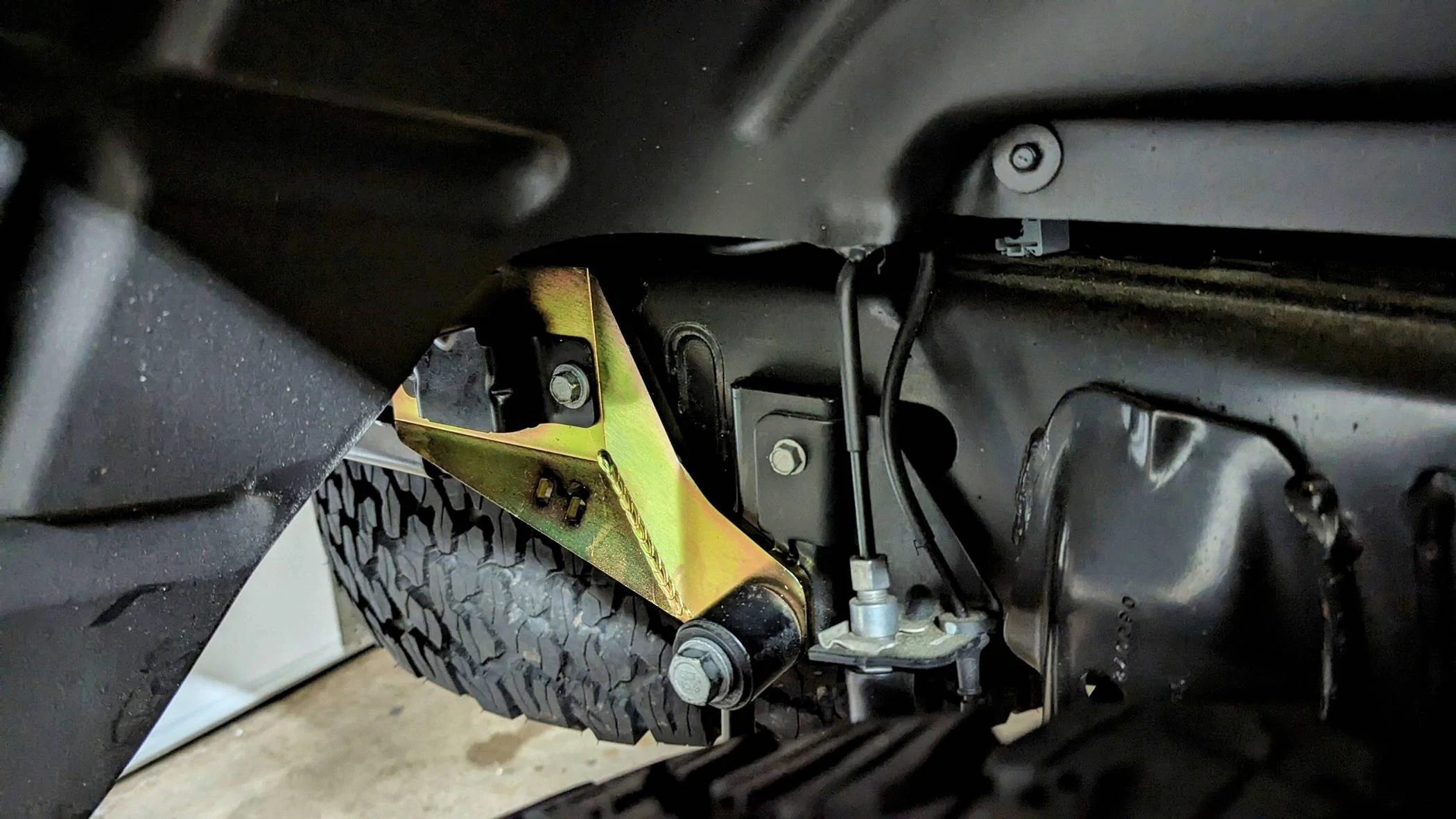 Jeep Gladiator Swaybar Endlink Re-enforcement bracket from 41.22 PXL_20240403_124435831~2
