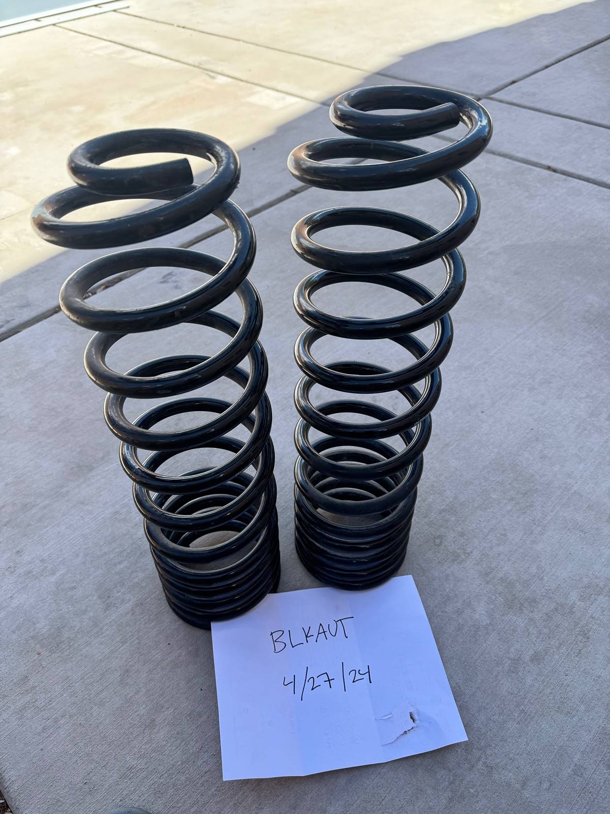 Jeep Gladiator Evo 4.5 HD rear springs 3.6L gas $180 IMG_7176