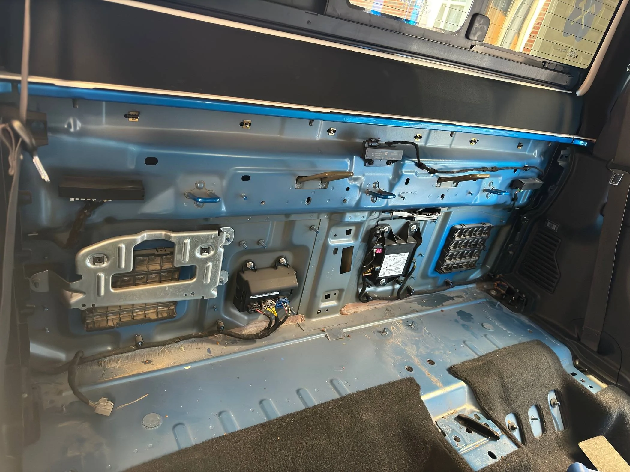Jeep Gladiator Removed the little factory subwoofer for something bigger. IMG_1175