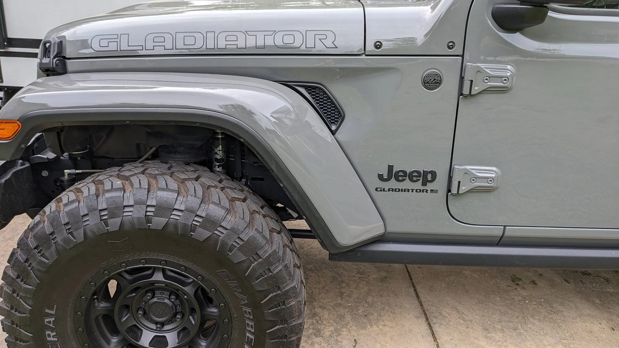 Jeep Gladiator Black Rhino Abrams on Jeep Gladiator | Wheel Showcase PXL_20240426_183241588
