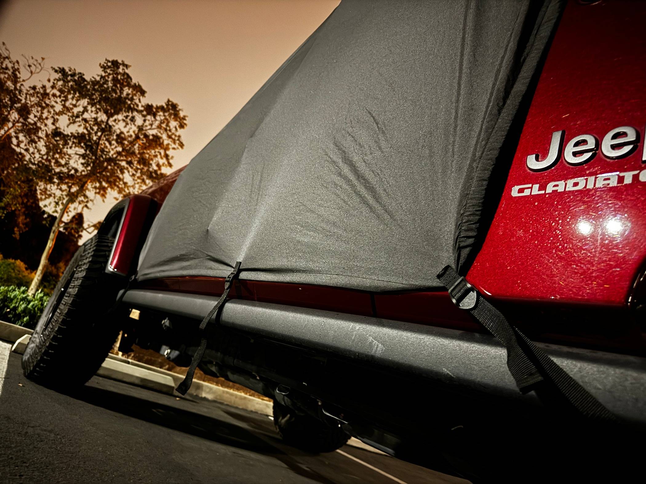 Jeep Gladiator Jeep Gladiator Car Cover Mopar P/N 82215600 Trail topper (10).JPG