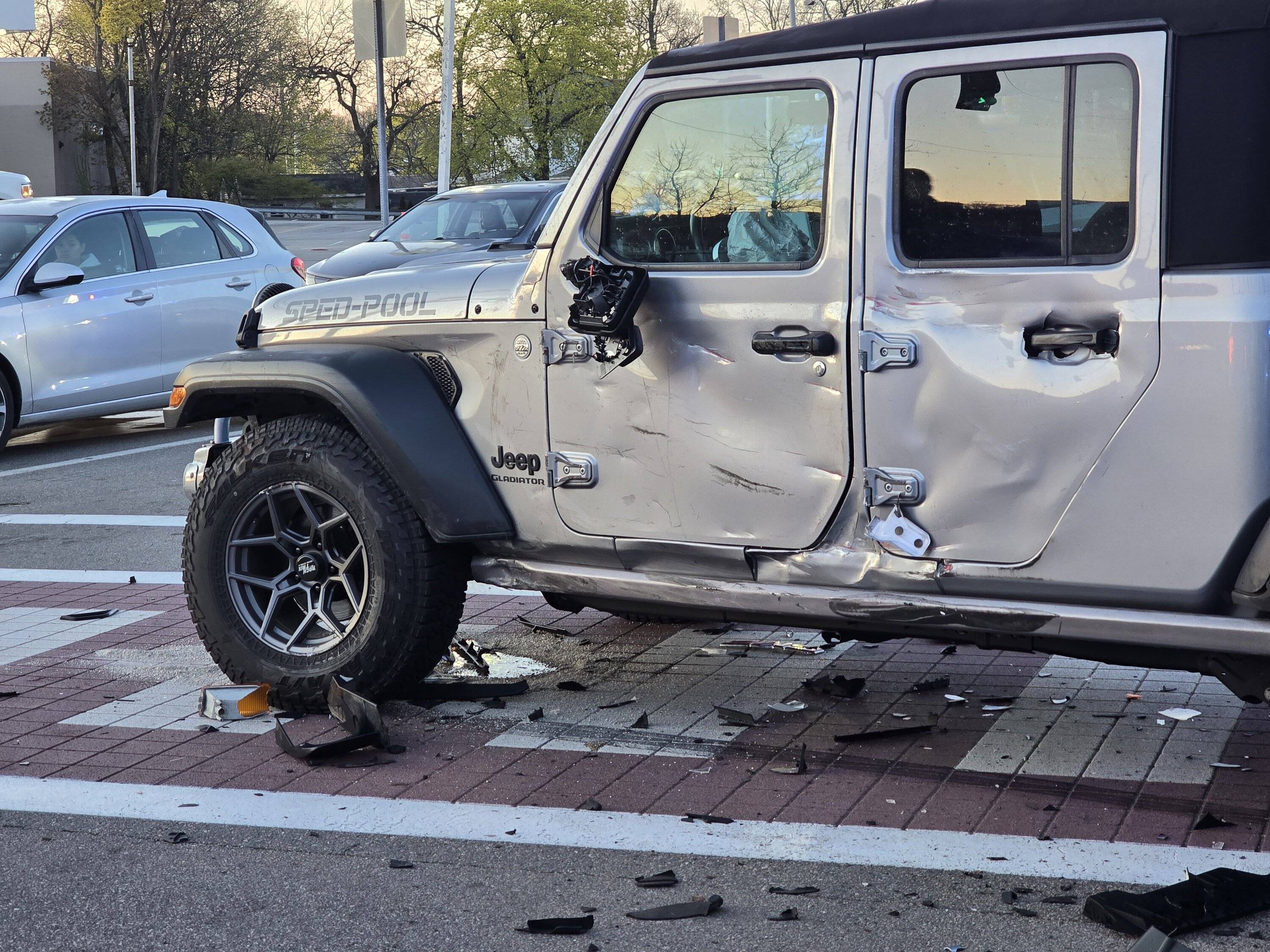 Jeep Gladiator Not what I meant when I said I could go for a T-bone.......... weep1