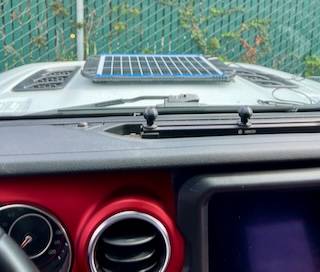 Jeep Gladiator Dealership Battery Replacement Cost? IMG_1916