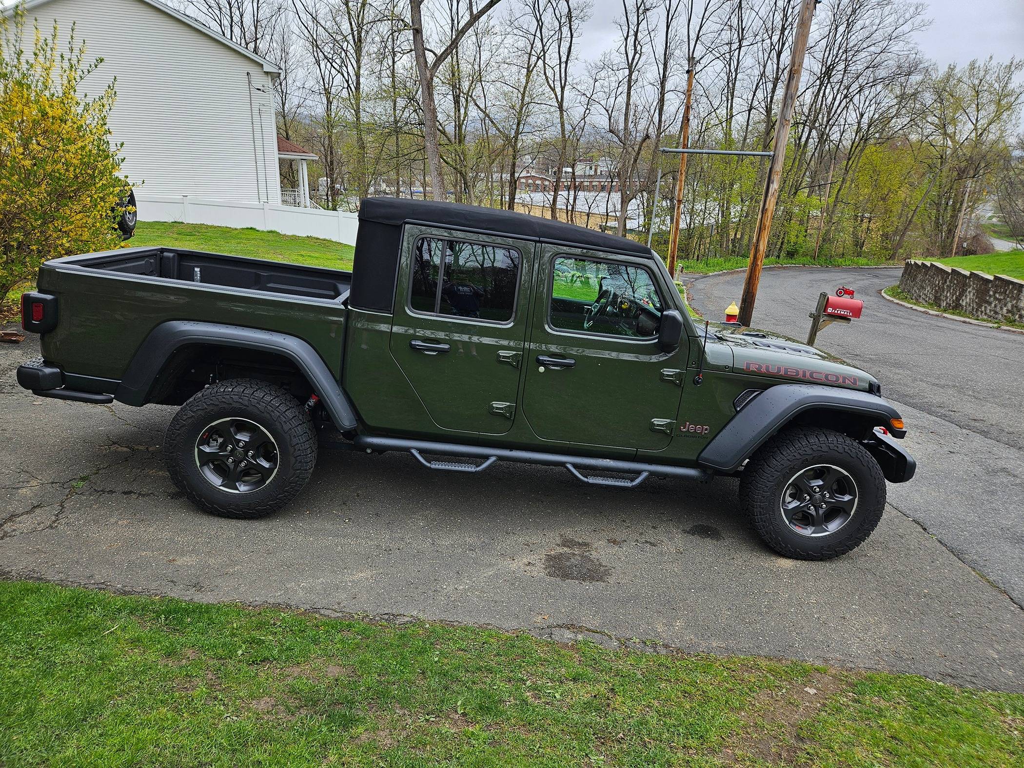 Jeep Gladiator Post Your Jeep "Fleet" Pics! 1000007421