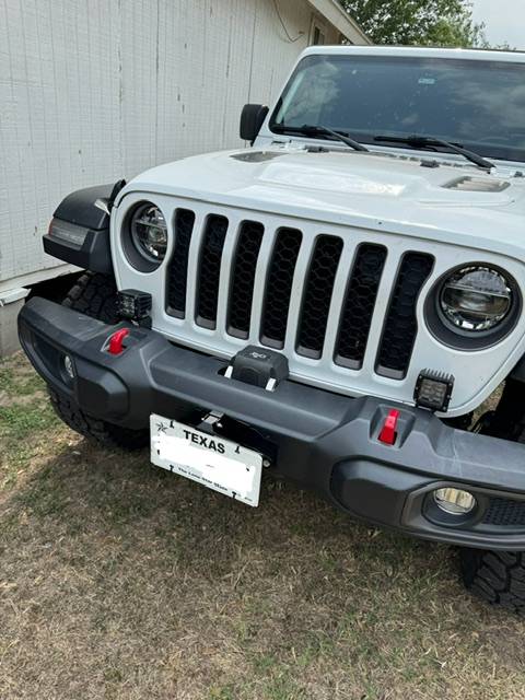 Jeep Gladiator Plastic Bumper Winch Club IMG_3057