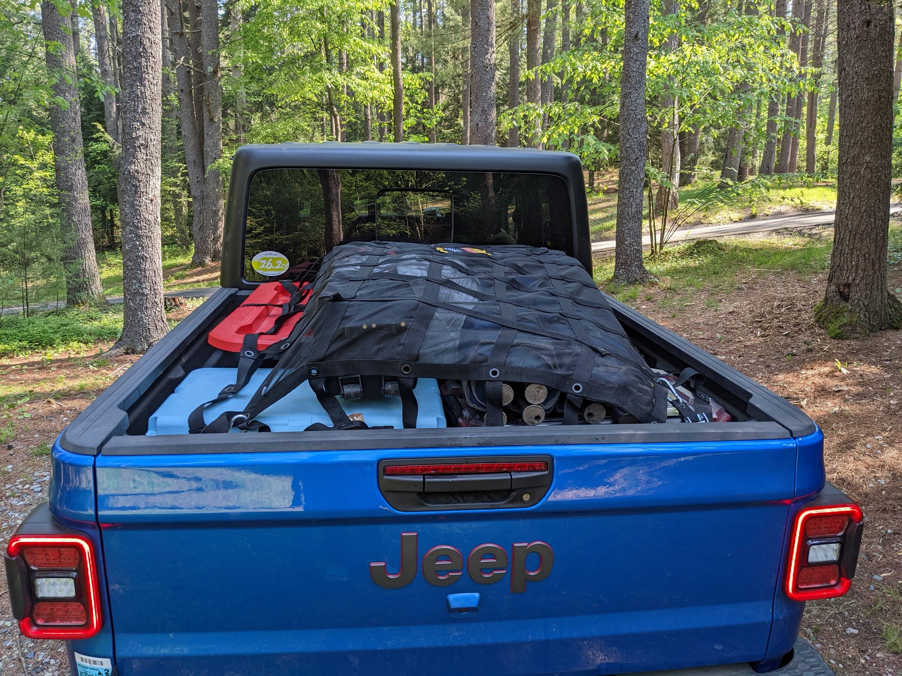 Jeep Gladiator If you have a cargo net, what size are you happy with? PXL_20220522_133414365.MP