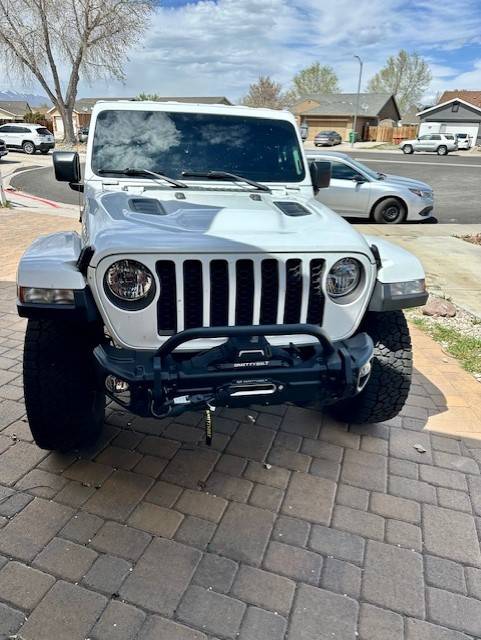 Jeep Gladiator 21 Gladiator Rubicon "Luna" Build Winch