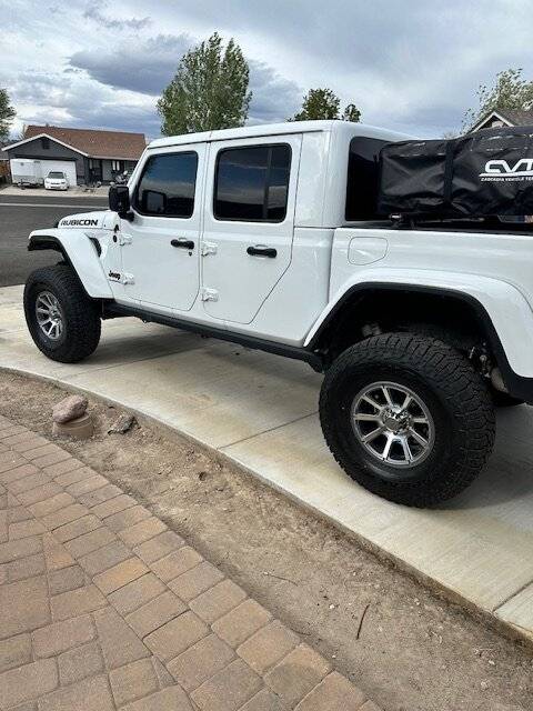 Jeep Gladiator 21 Gladiator Rubicon "Luna" Build Tires