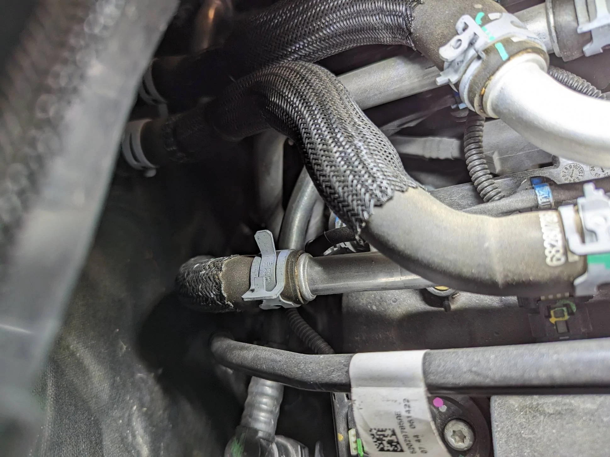 Jeep Gladiator Pcv valve PXL_20240502_152527365