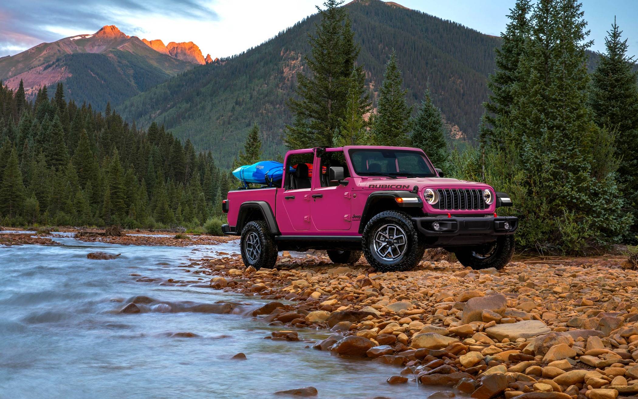 Jeep Gladiator Tuscadero color available on Jeep Gladiator for the first time tusadero-pink-jeep-gladiator-picku