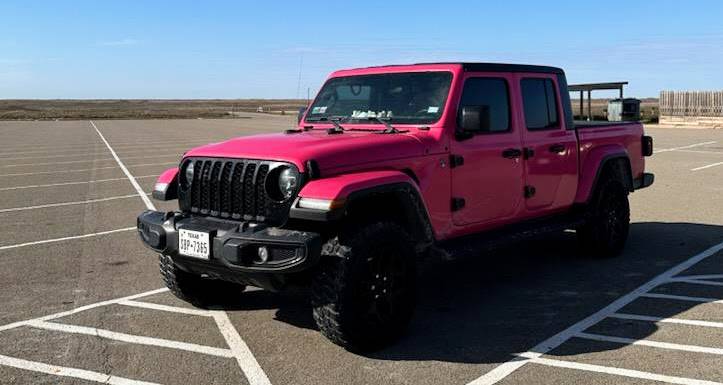Jeep Gladiator Tuscadero color available on Jeep Gladiator for the first time IMG_20240108_064146