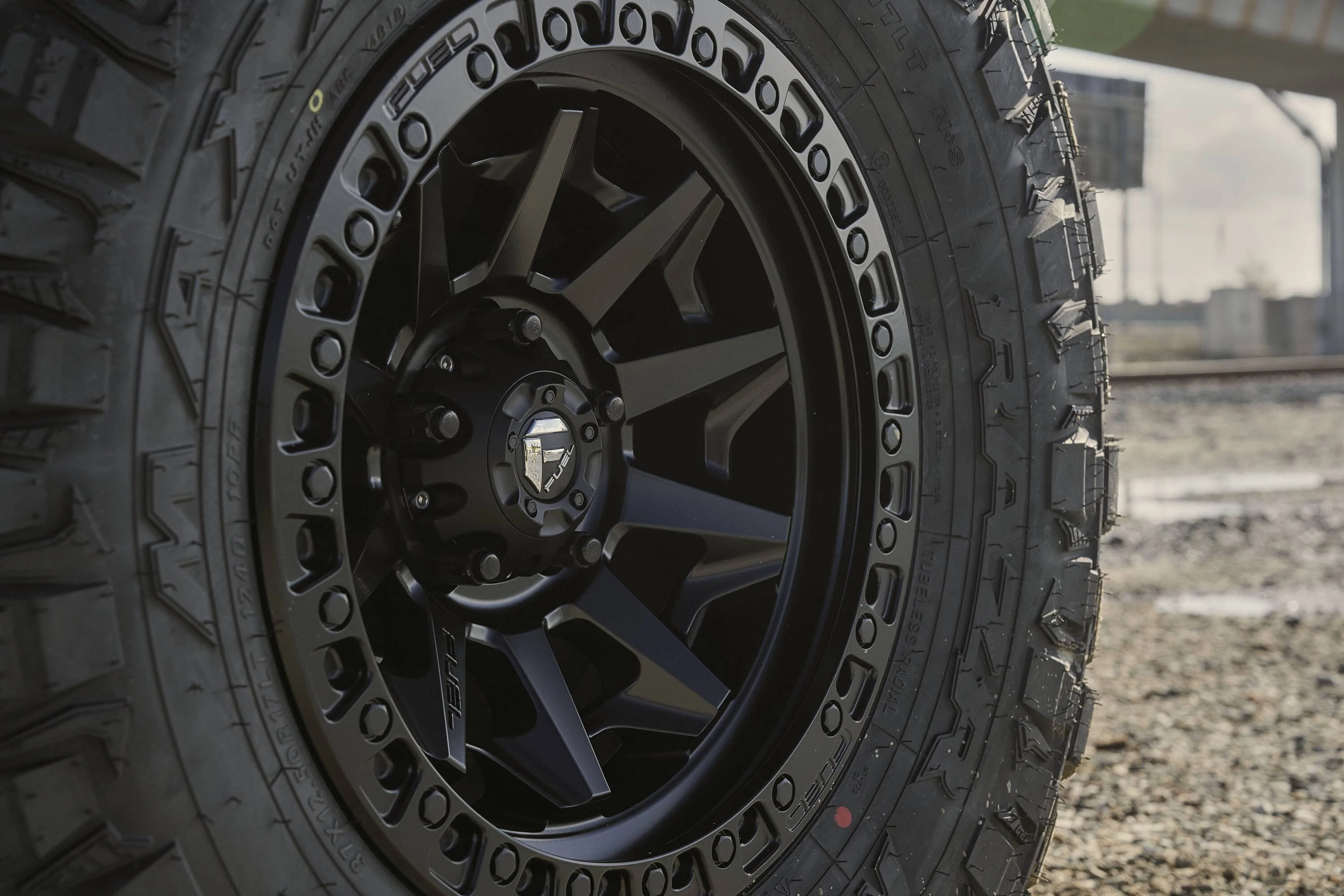 Jeep Gladiator Wheel Showcase | Bead locks Optional Fuel Offroad Covert C Covert - Jeep Gladiator - Matte Black 6