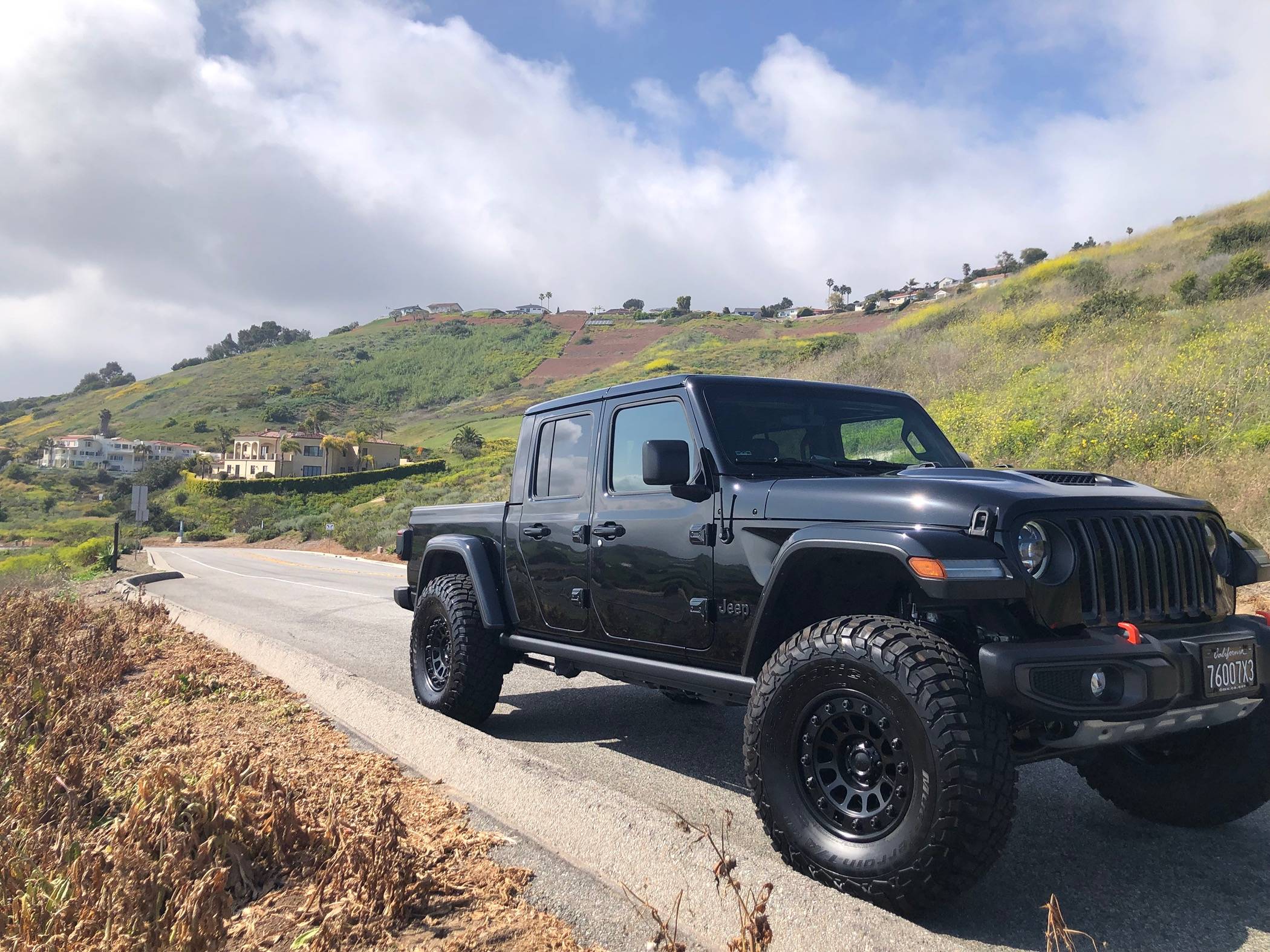 Jeep Gladiator MOJAVE Edition Gladiator JT Club 8A8DB110-1631-4AC0-A24A-79A4AE2AE415