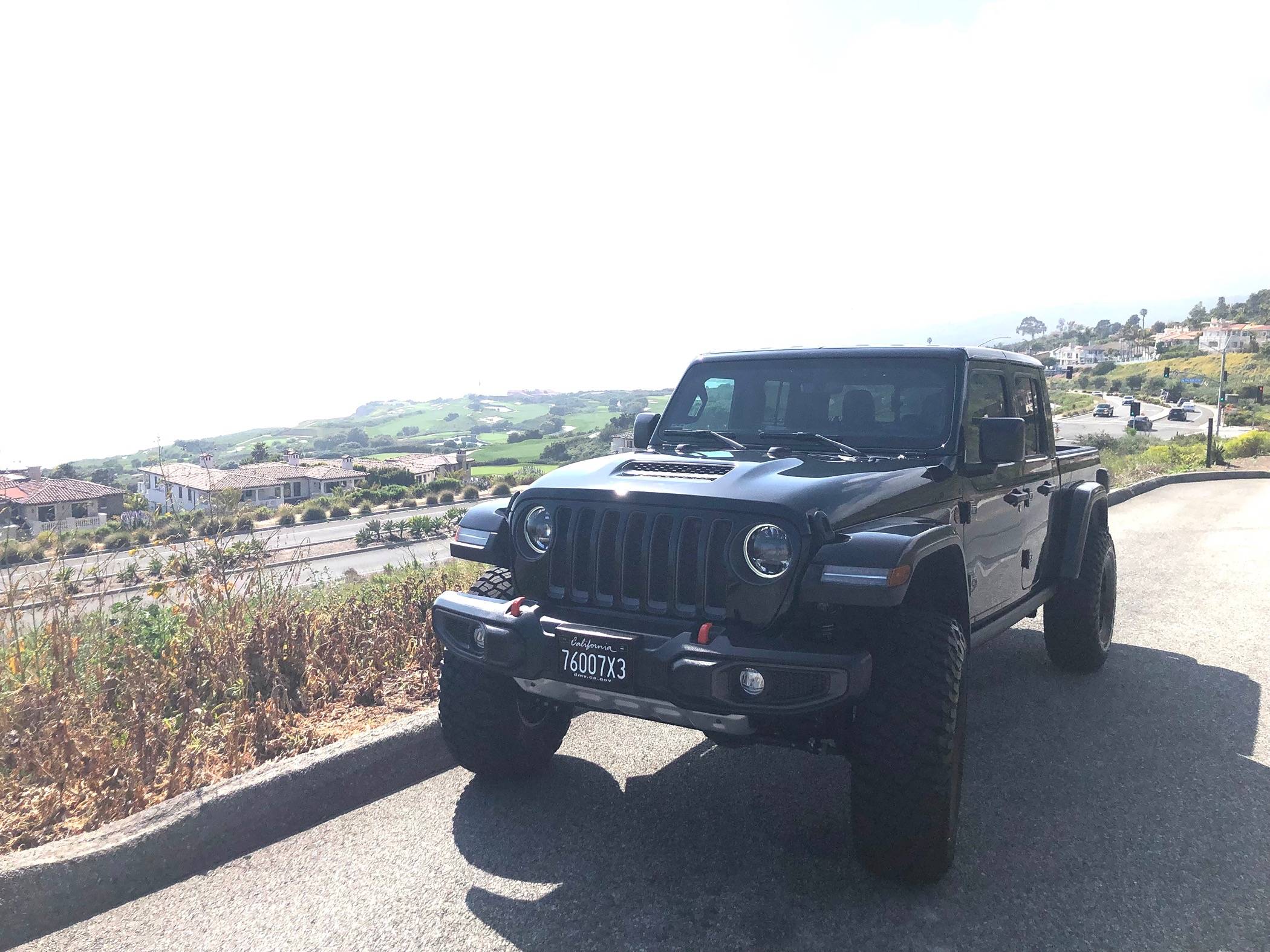 Jeep Gladiator MOJAVE Edition Gladiator JT Club F92466B4-4AD5-4DAB-836B-2D97707B2A9E