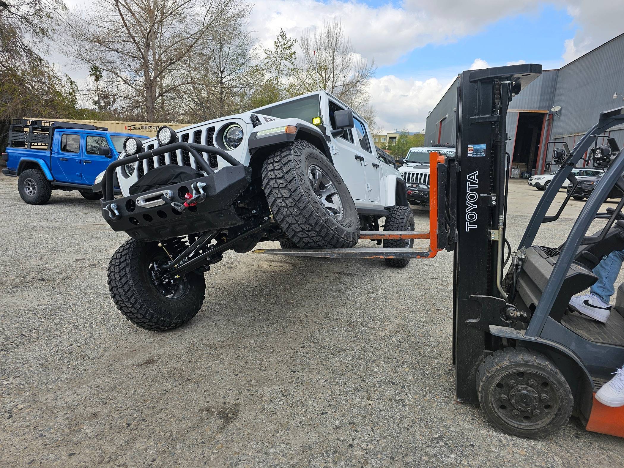 Jeep Gladiator Opinions on Best Lift for a JT Rubicon 20230304_101317