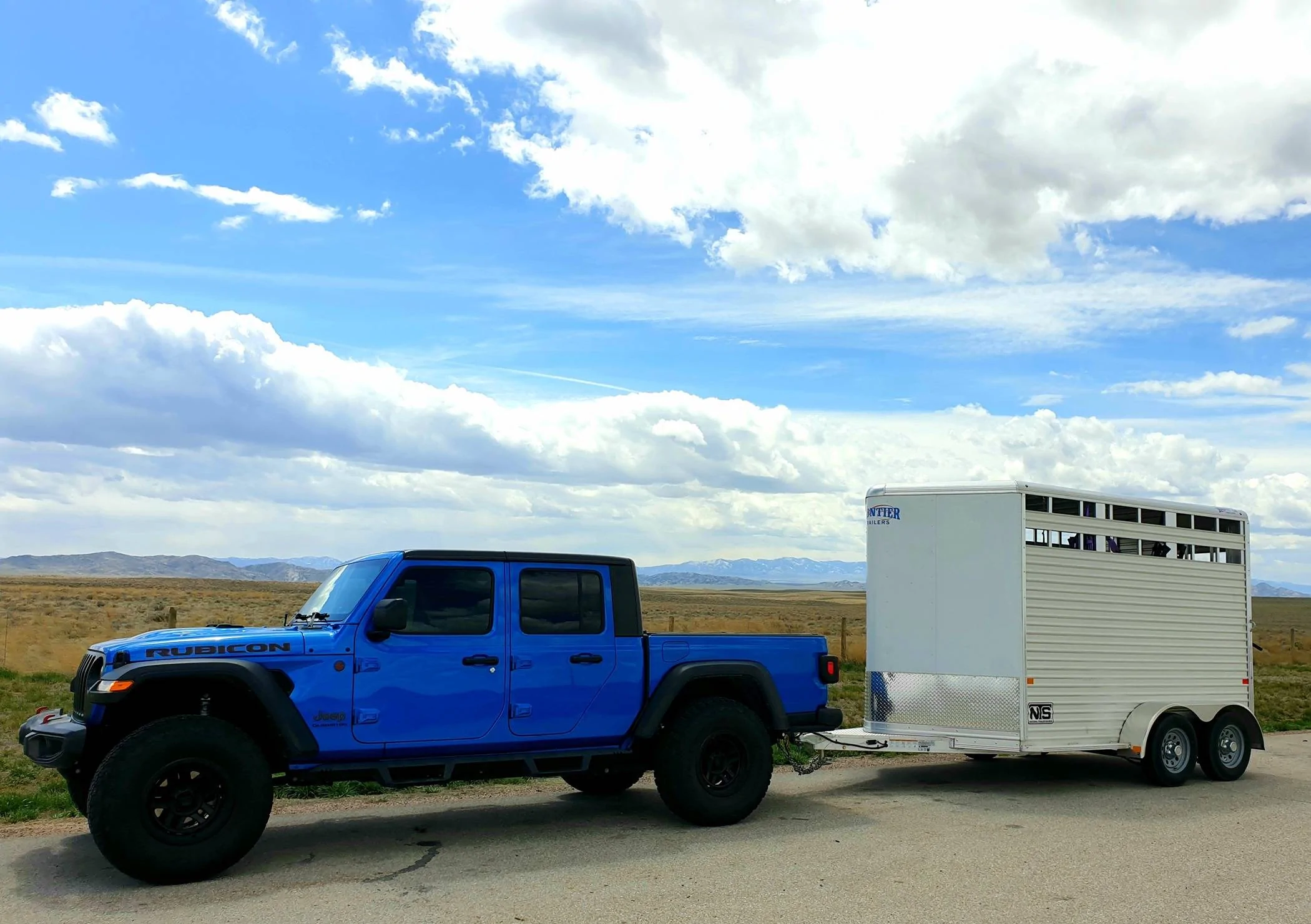 Jeep Gladiator Real world MPG, what are you getting in your Diesel? jeep20221