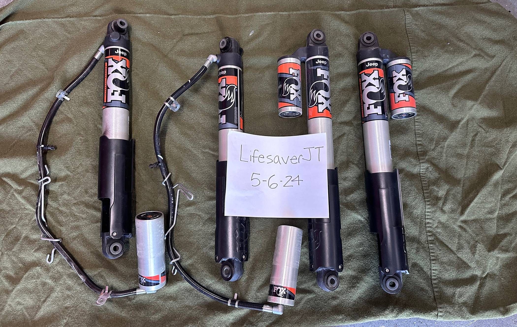 Jeep Gladiator Mojave Gladiator Fox shocks IMG_4091