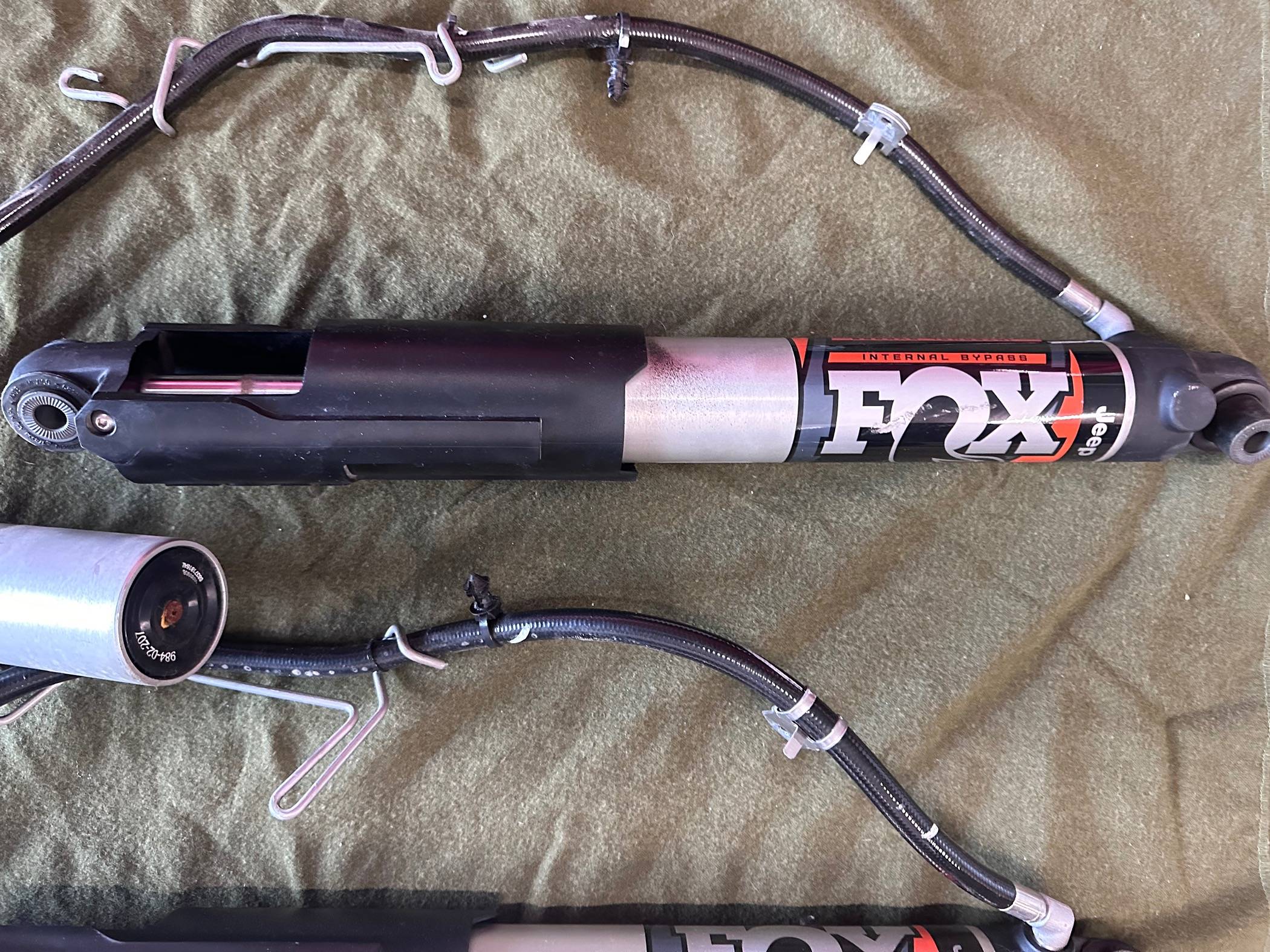 Jeep Gladiator Mojave Gladiator Fox shocks IMG_4092