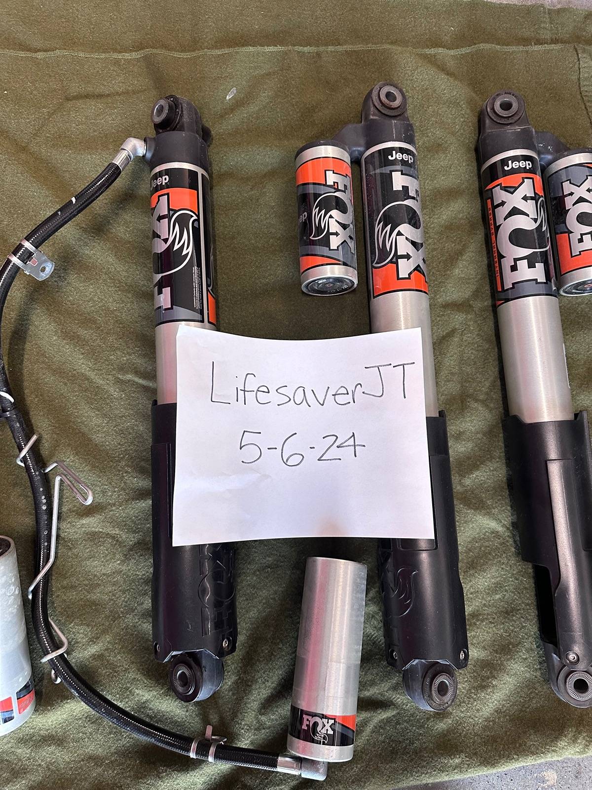Jeep Gladiator Mojave Gladiator Fox shocks IMG_4093