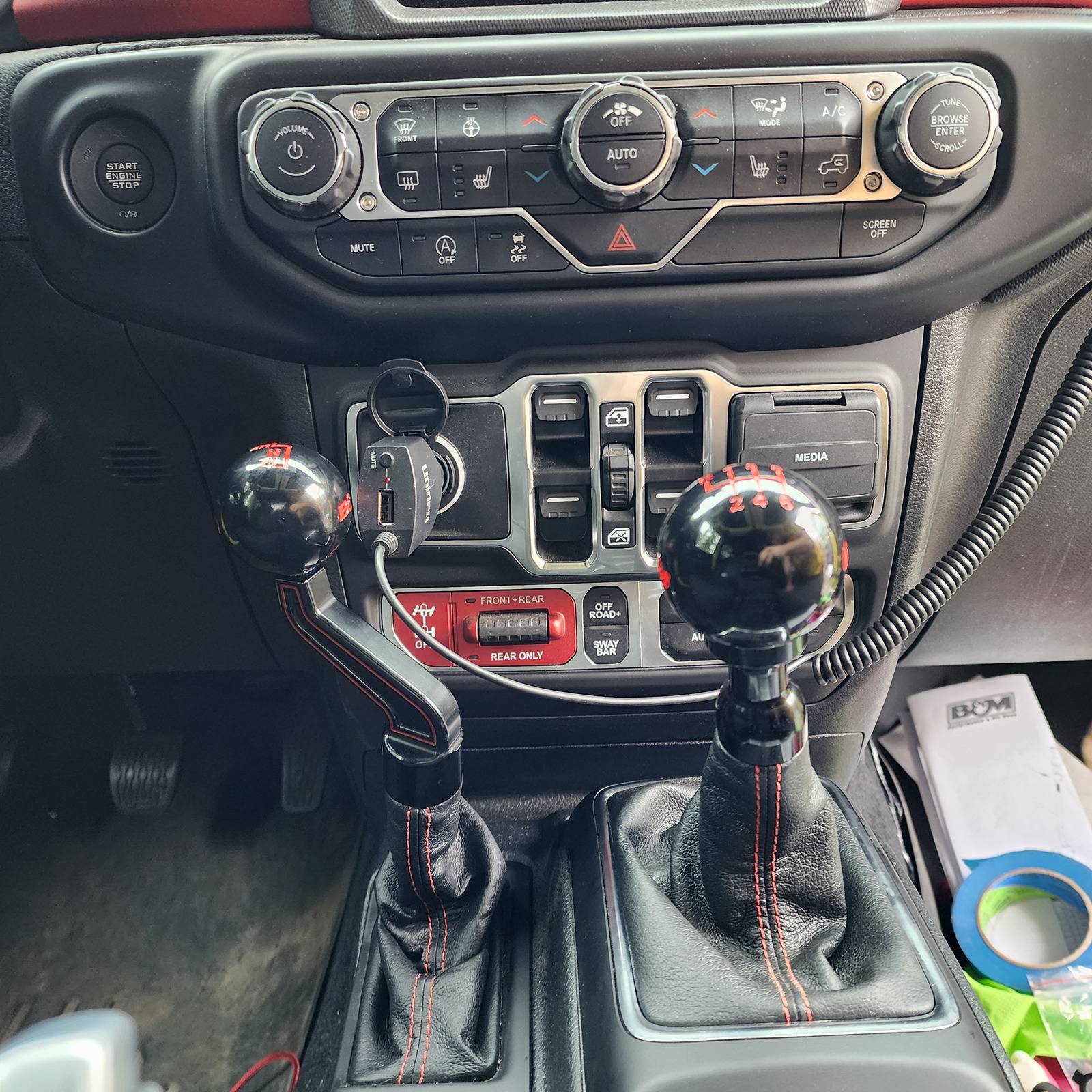 How to Put Jeep Gladiator in 4Wd: Easy Steps for Off-Road Power