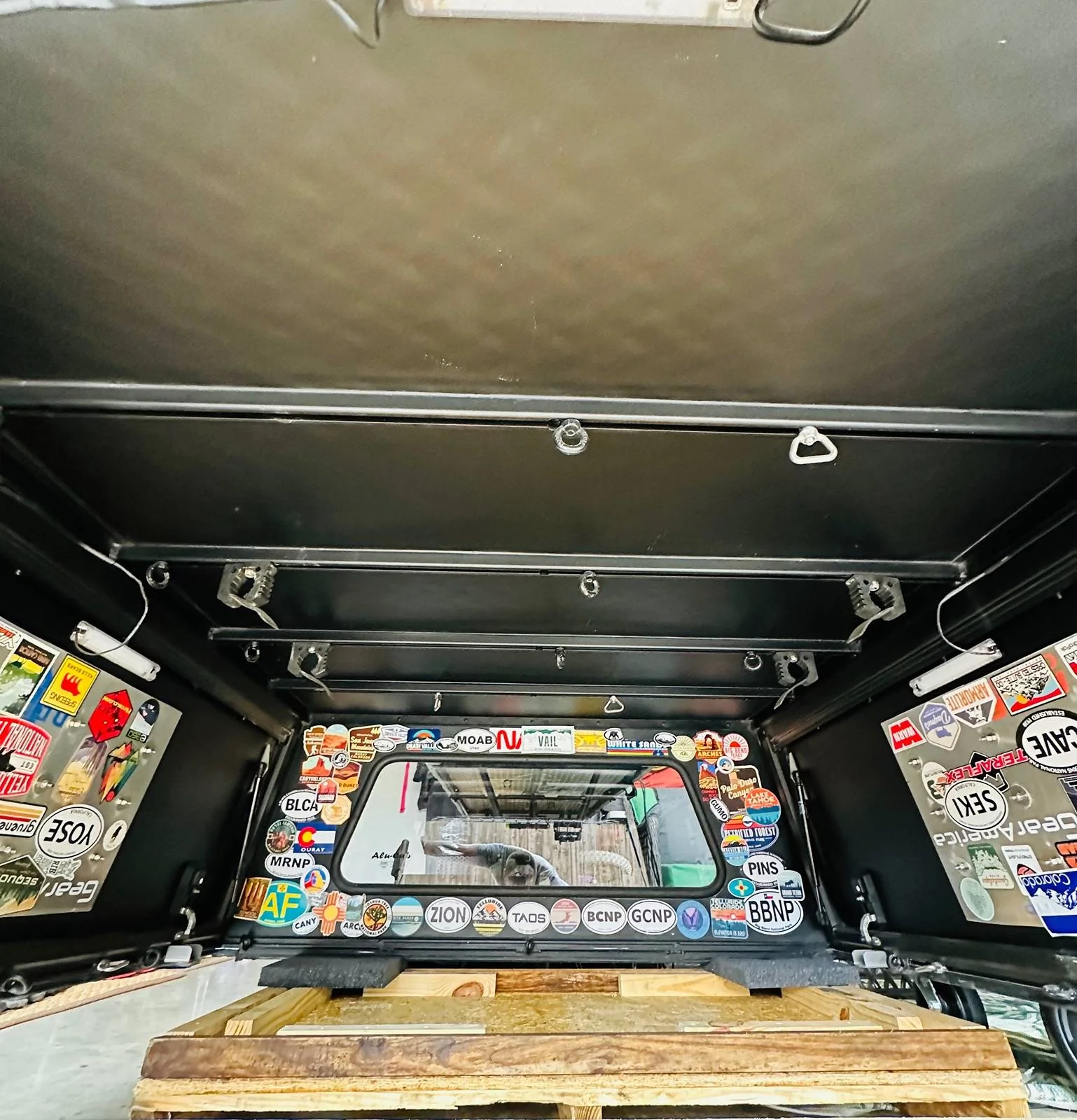 Jeep Gladiator ALU-CAB EXPLORER CANOPY w/ MODS !PRICE DROP! IMG_3211