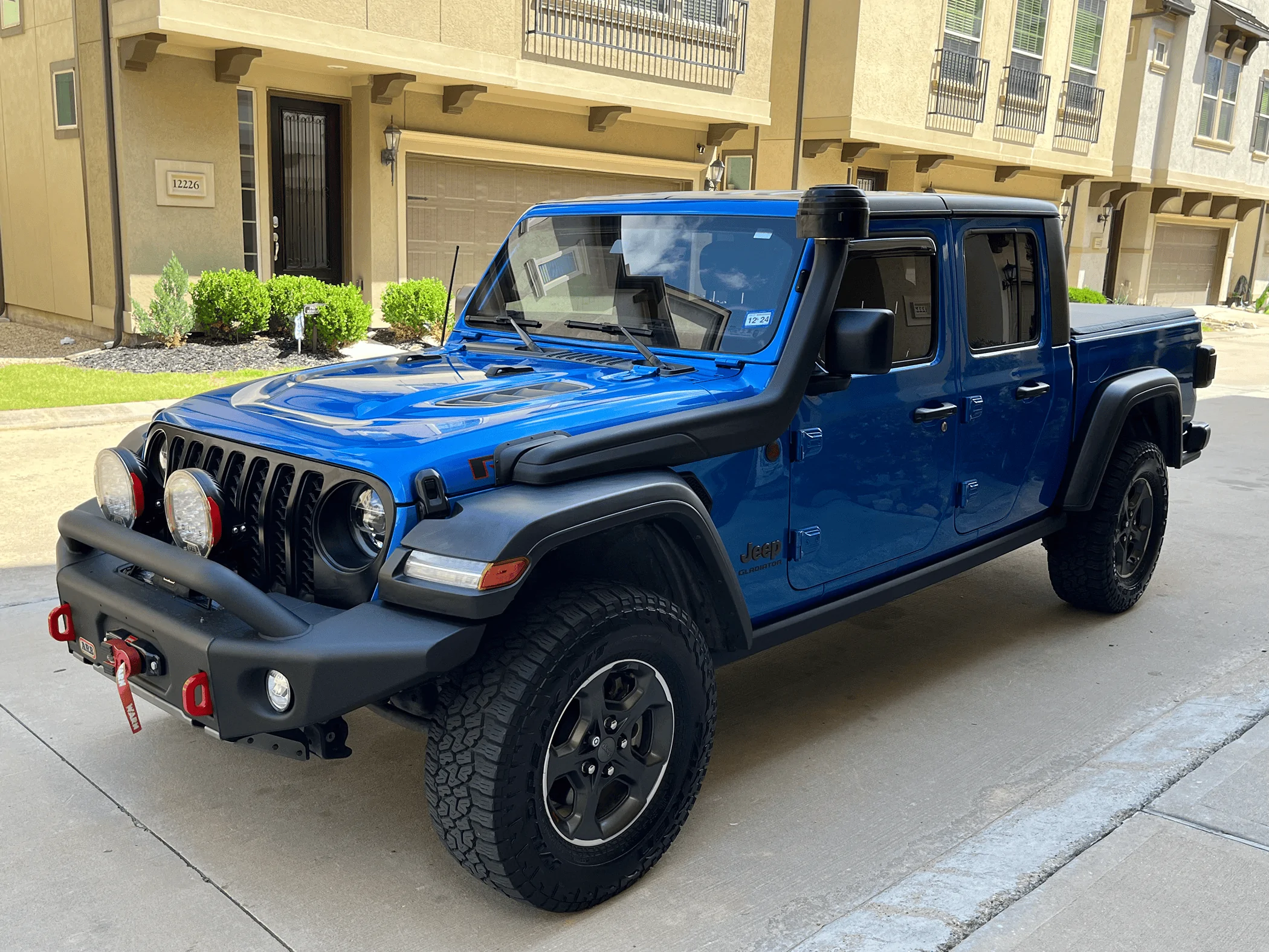 Jeep Gladiator Houston to Olympic national park June to August tempImageSjsFmI